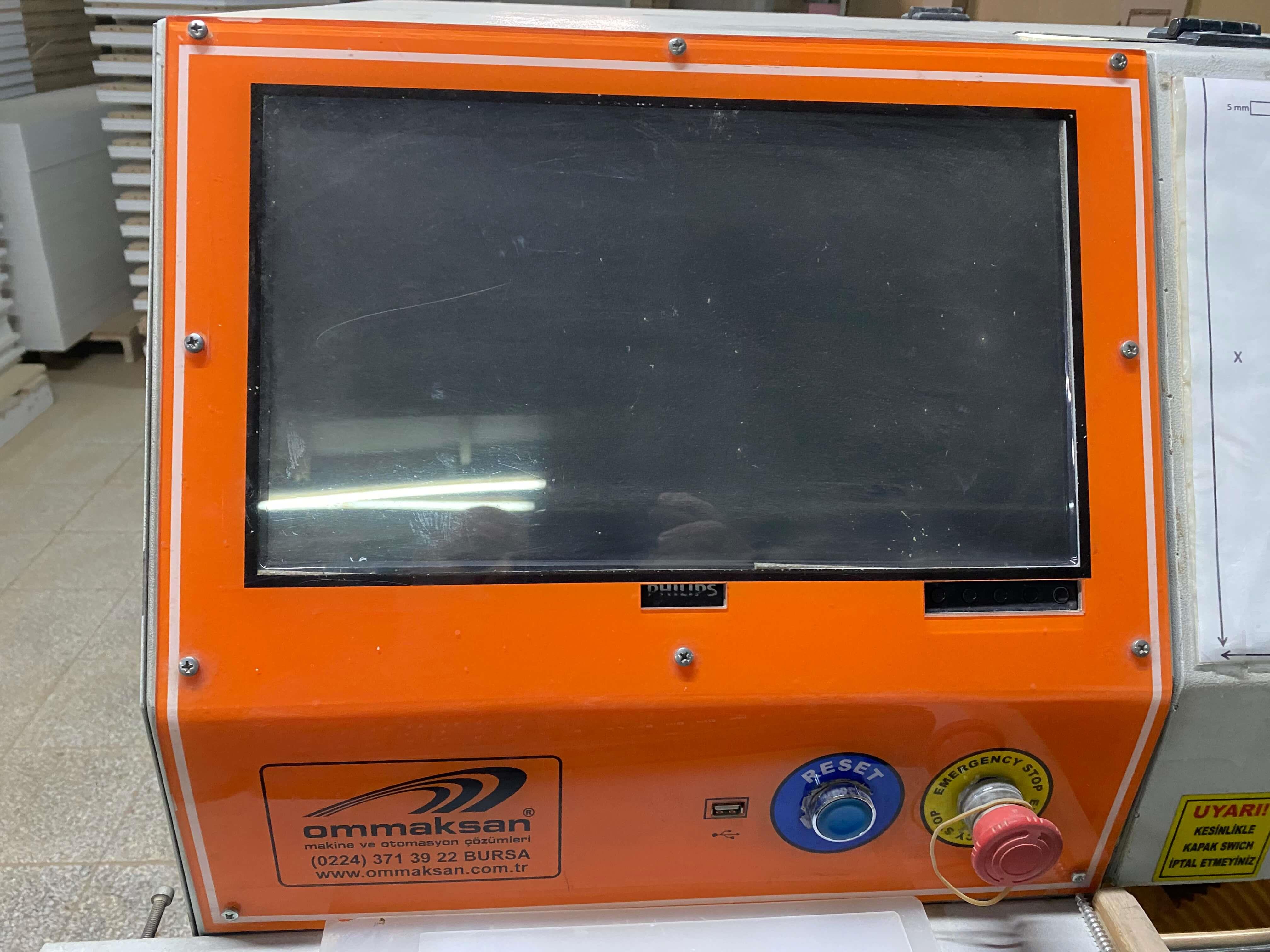 Omaksan 100's Cnc Delik Makinesi