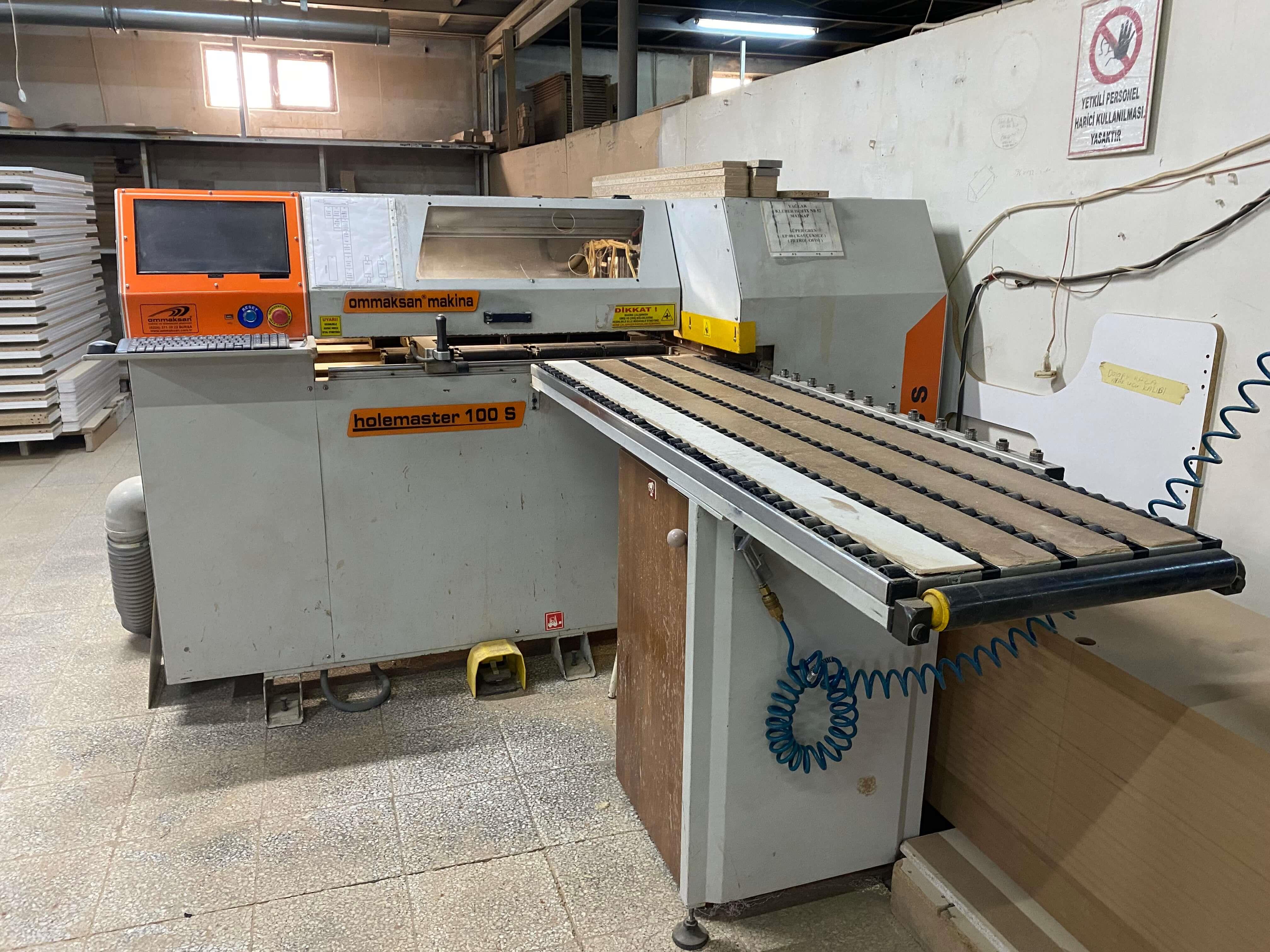 Omaksan 100's Cnc Delik Makinesi