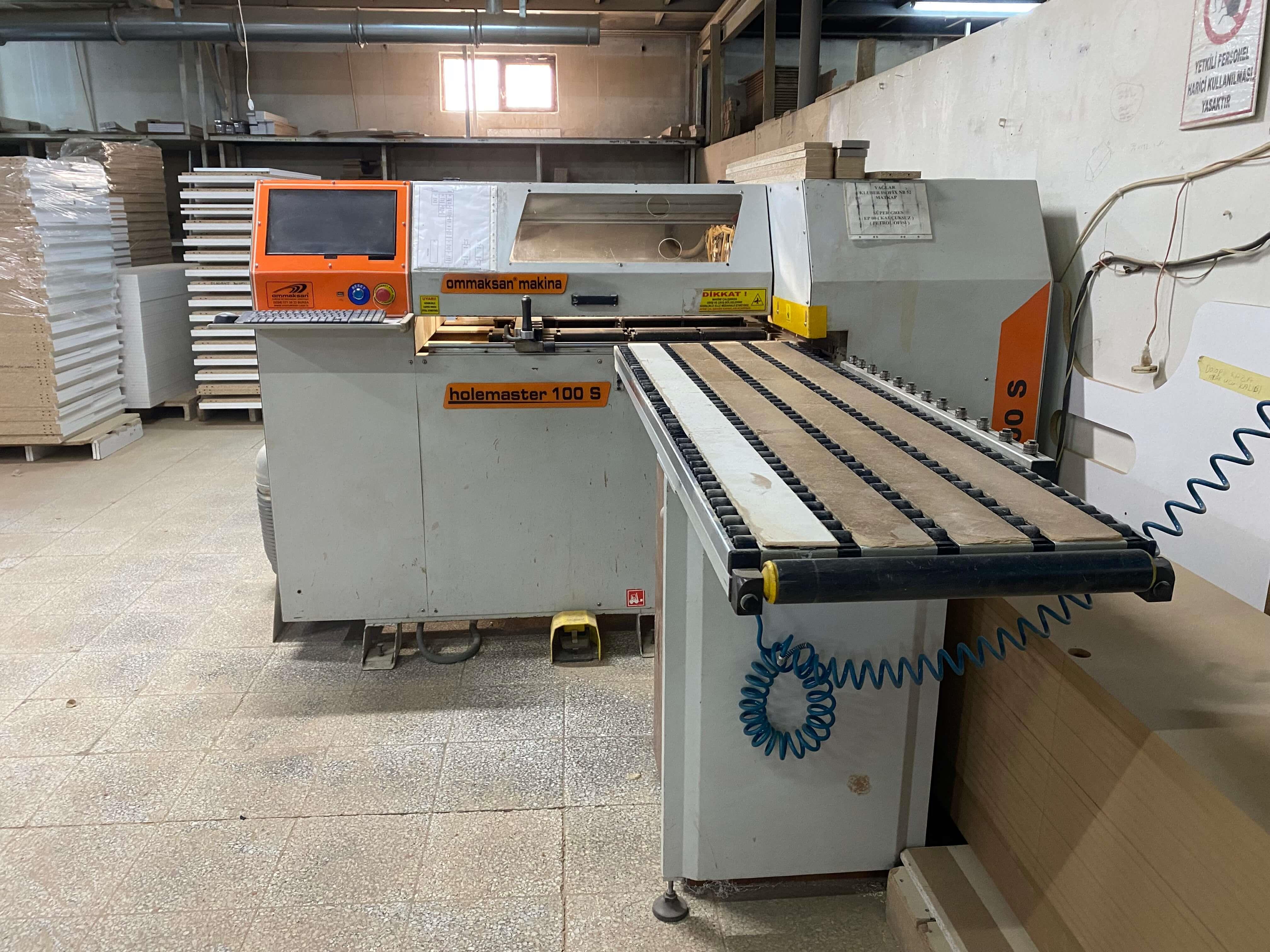 Omaksan 100's Cnc Delik Makinesi