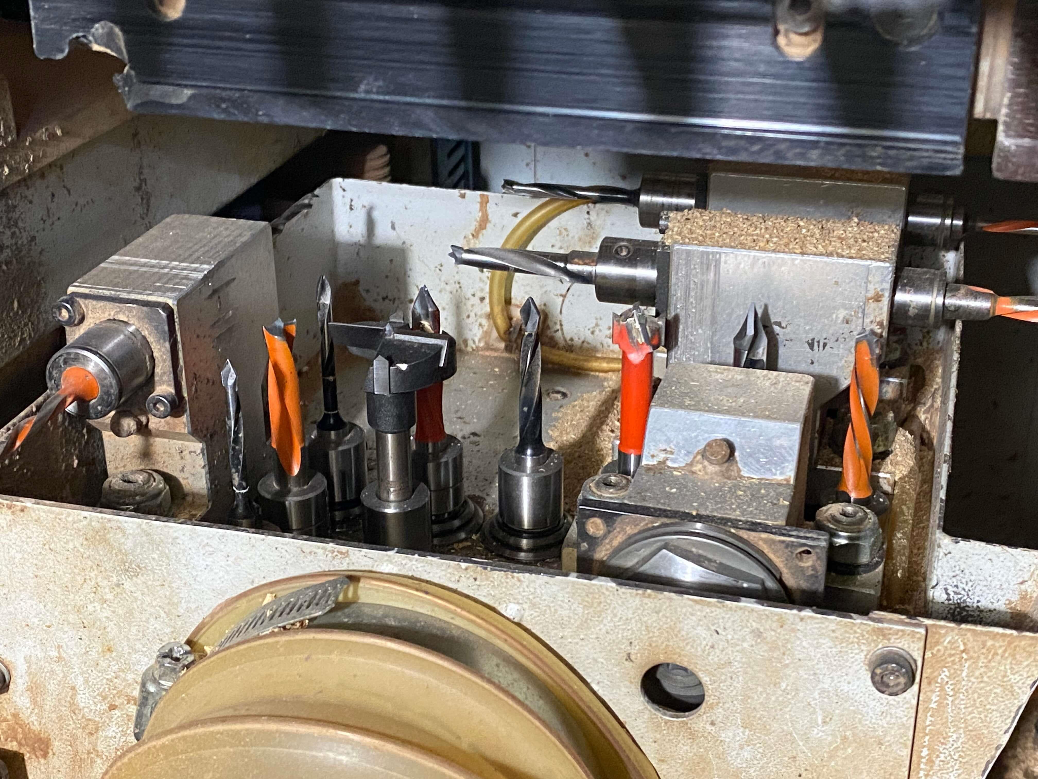 Omaksan 100's Cnc Delik Makinesi