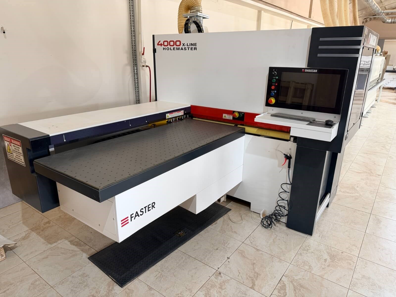 OMAKSAN 4000 X-Line Cnc Delik Makinesi (2024)