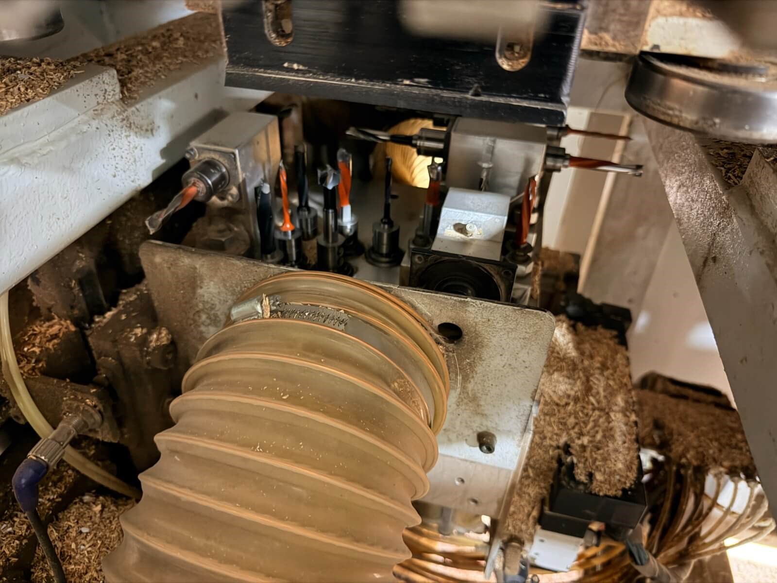 OMAKSAN Holemaster 1650 Cnc Delik Makinesi (2015)