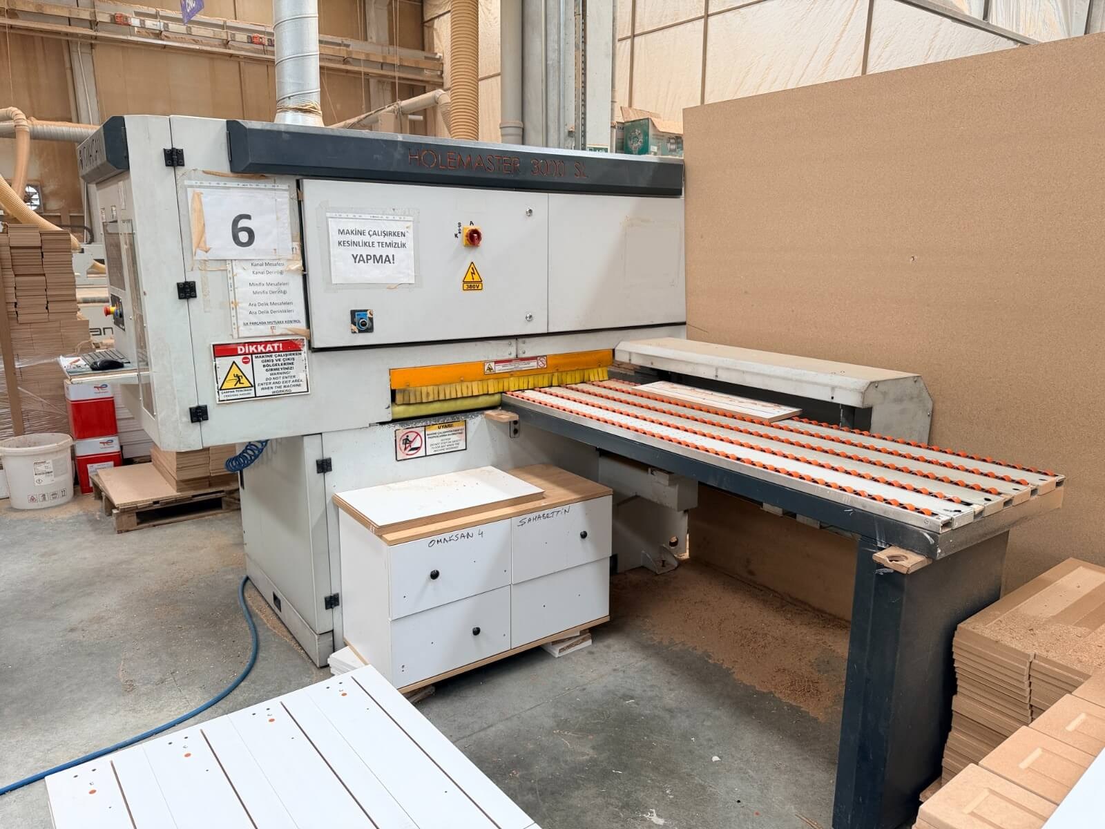 OMAKSAN Holemaster 3000 SL Cnc Delik Makinesi (2017)