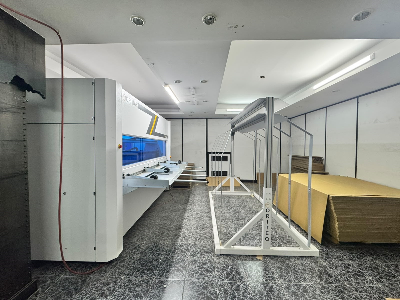 ORIMAK Oriteq Q Box Karton Cnc Makinesi (2023)