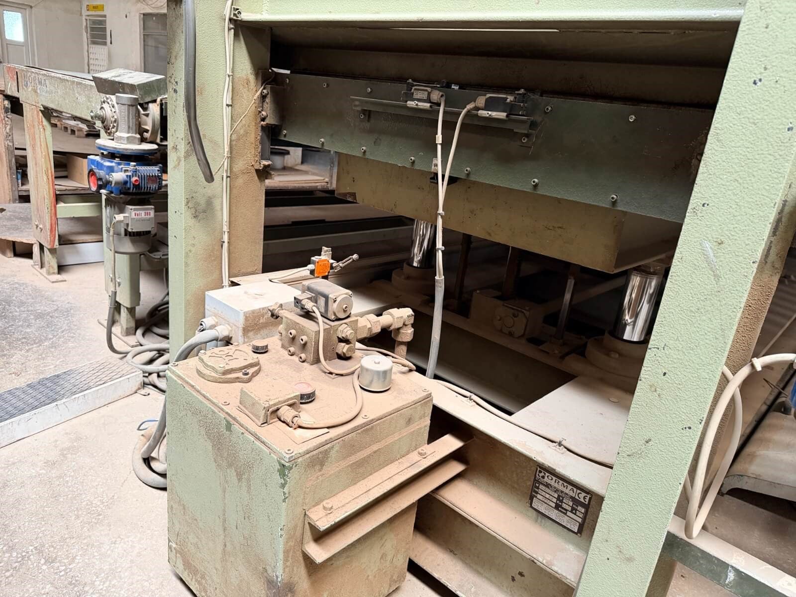 Orma Makine 140*380 Ölçü Pres Makinesi (1997) 