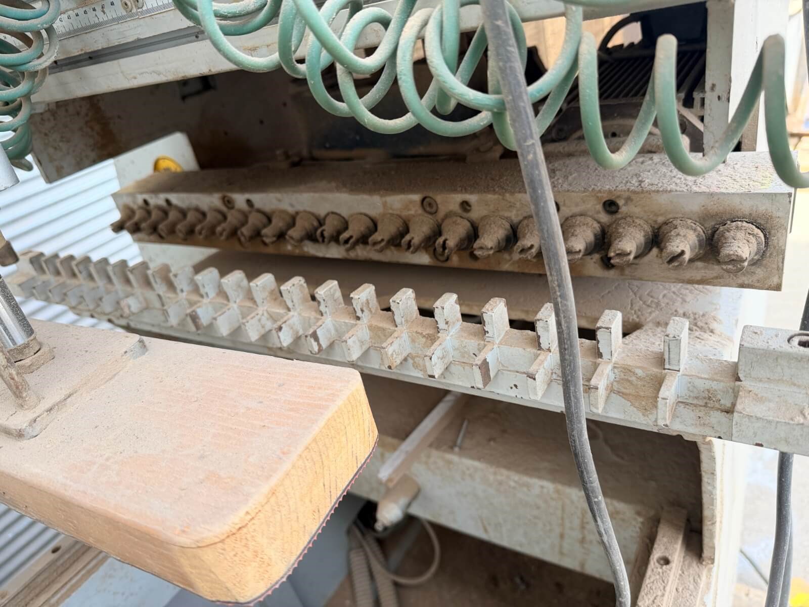 Özbaşkent 2+1 Çoklu Delik Makinesi