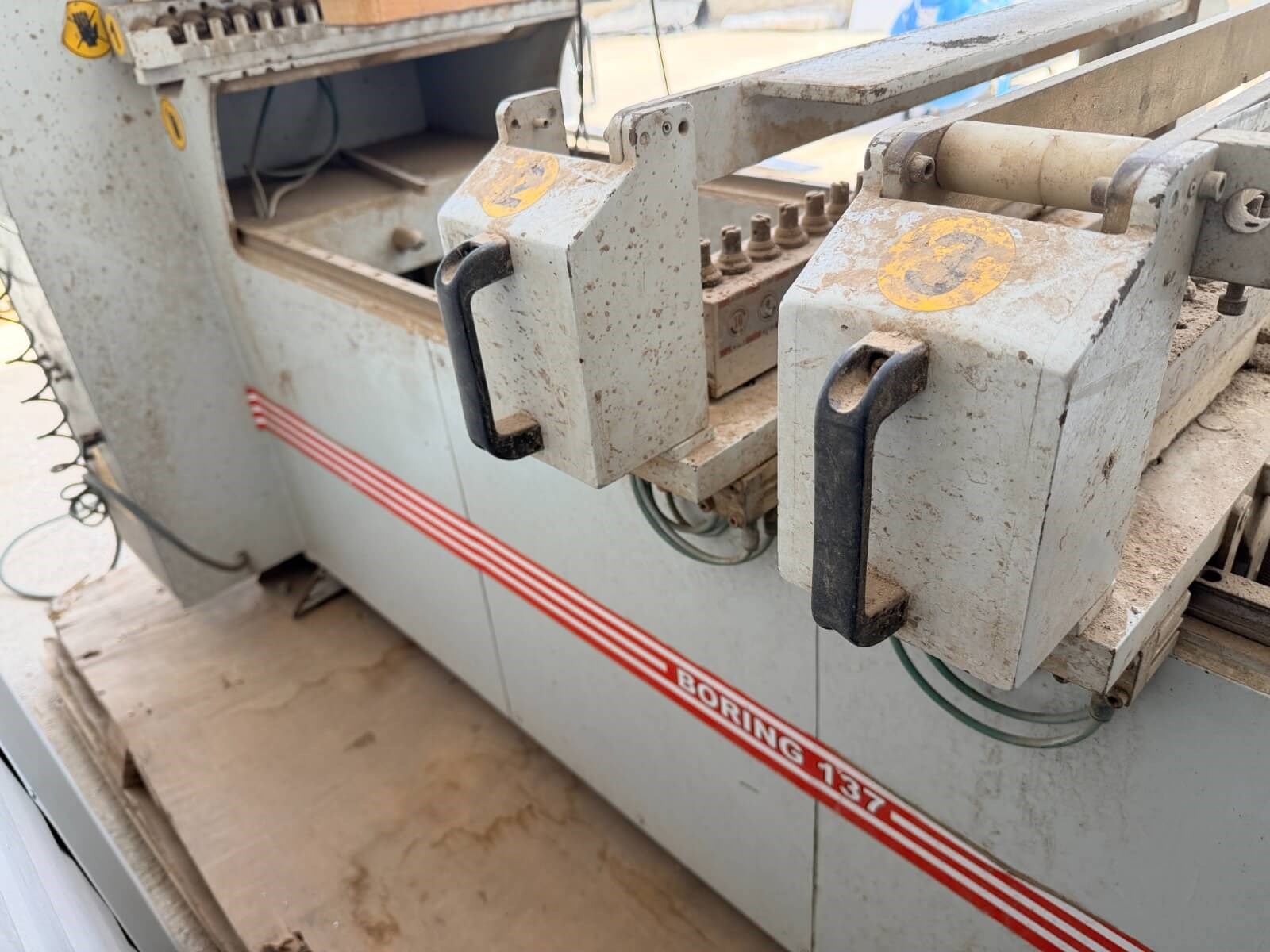 Özbaşkent 2+1 Çoklu Delik Makinesi