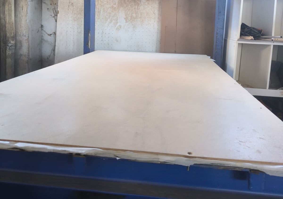 Özel Üretim 110*220 Ölçü 180 Ton Basar Soğuk Pres Makinesi