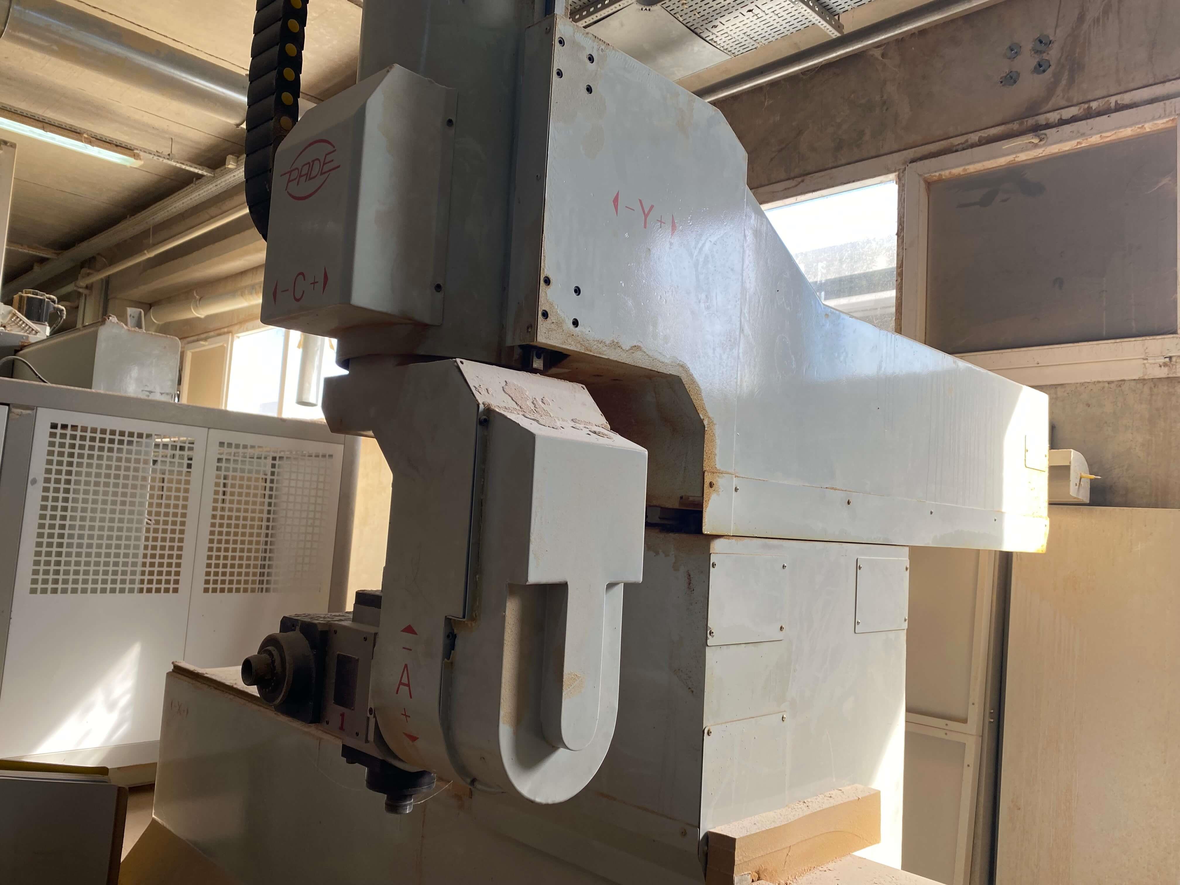 Pade Omega 5 Eksen Şarjörlü Cnc Makinesi (2009)