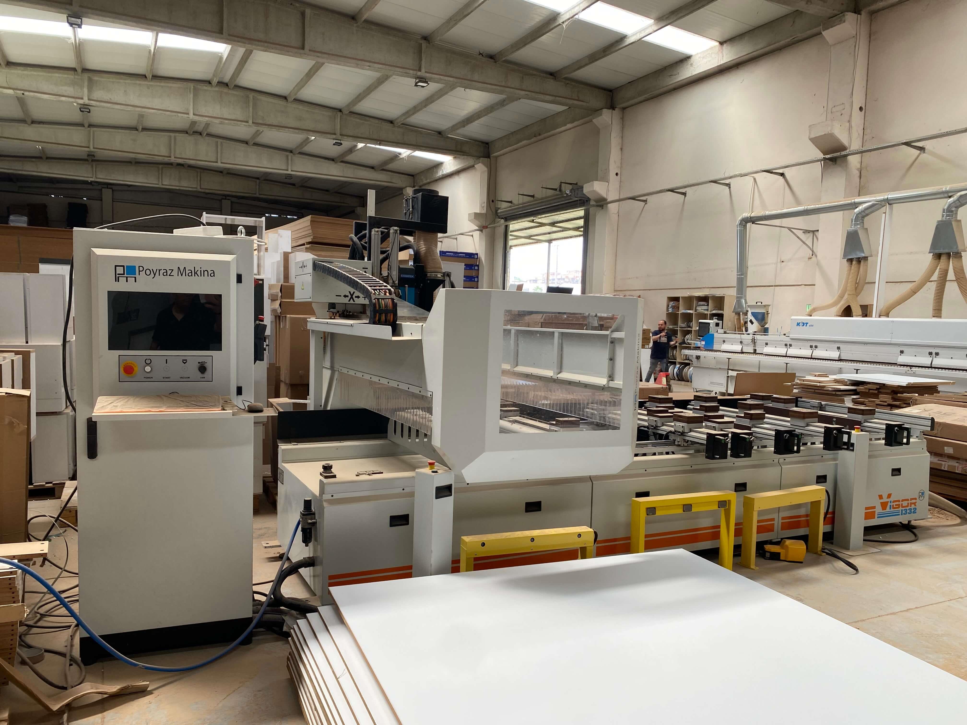 Poyraz Makina Vigor 1332 Kapı Frezeli Cnc Makinesi (2022)