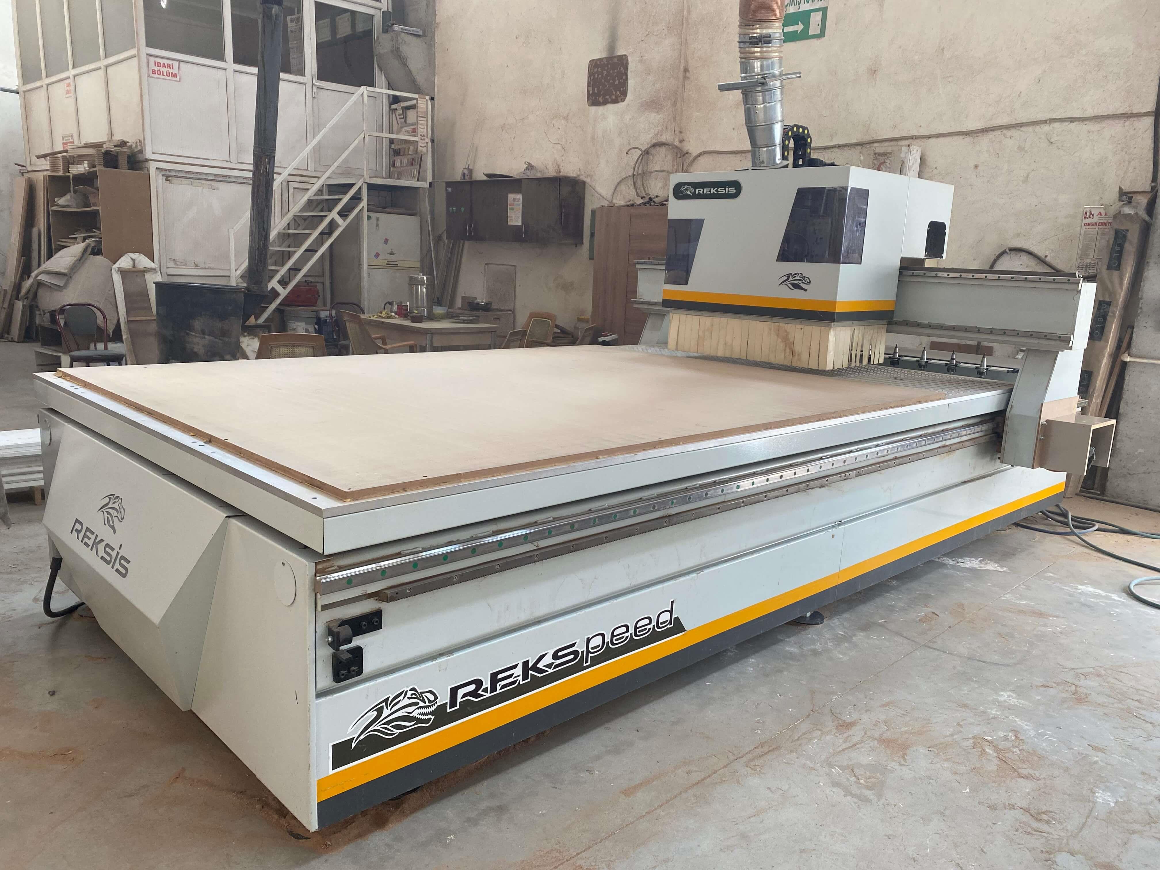ラクビ Reksis Rekspeed 2136 Düz Tabla Cnc Makinesi (2021) - Marcus Makine