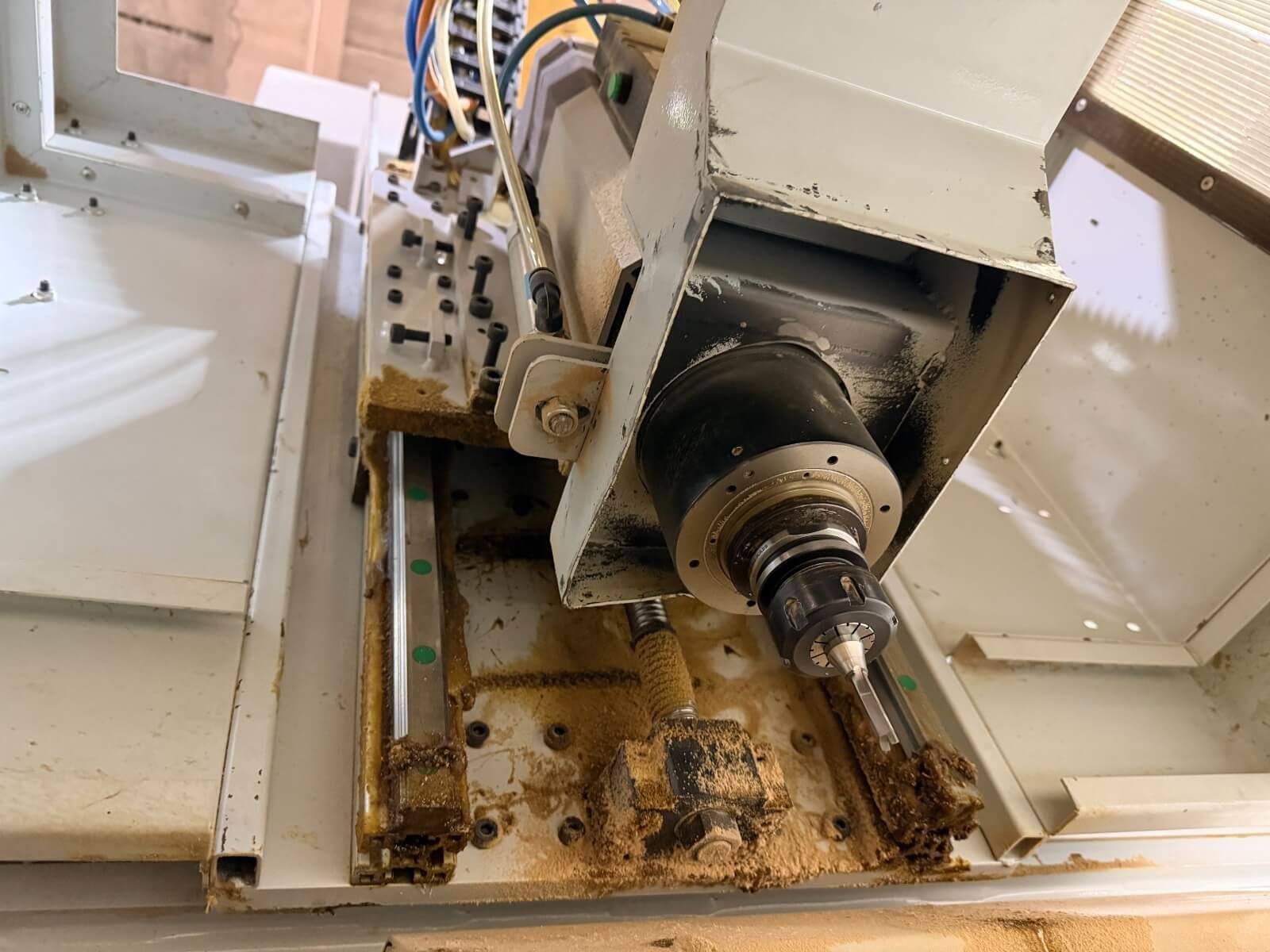 Reksis Rekspeed 2136 Düz Tabla Süpürmeli Cnc Makinesi (2023)