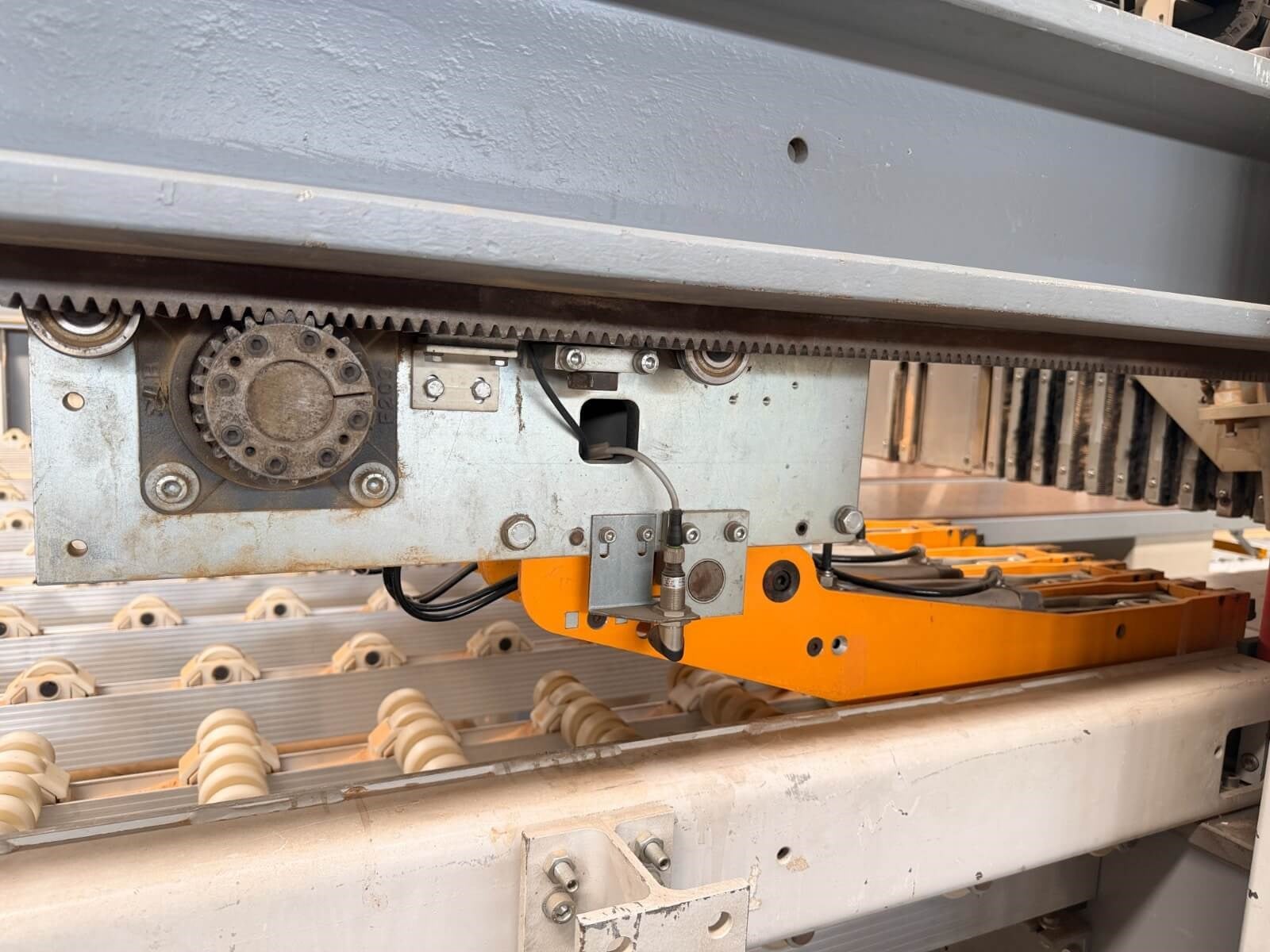 SCHELLİNG FH 8 Asansörlü Panel Ebatlama Makinesi (2012)