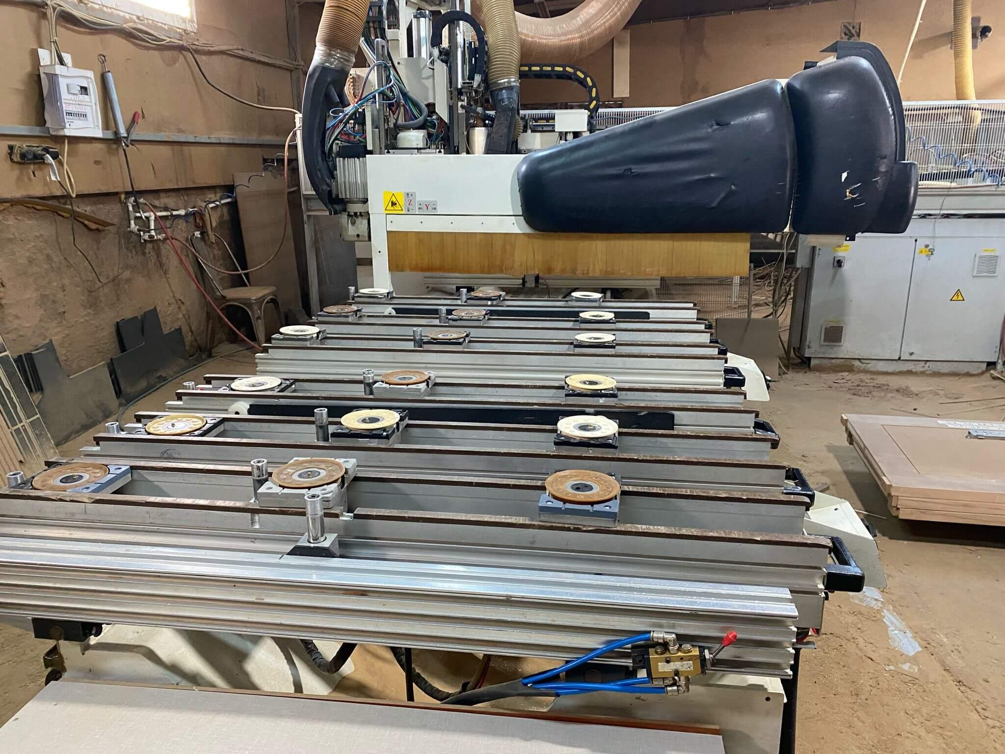Scm Morbidelli Author 430 Fincanlı Kapı Cnc Makinesi(2004)