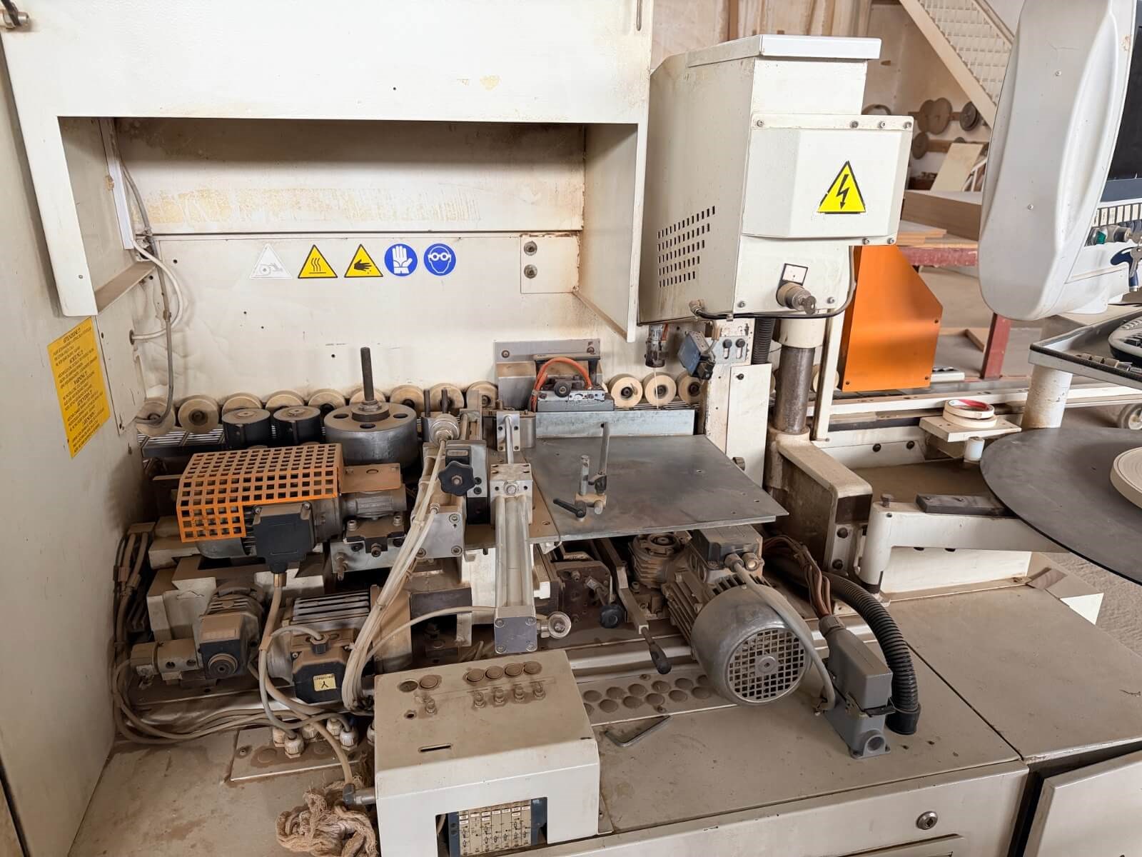 SCM Olimpic S 2000 Kenar Bantlama Makinesi (2007)