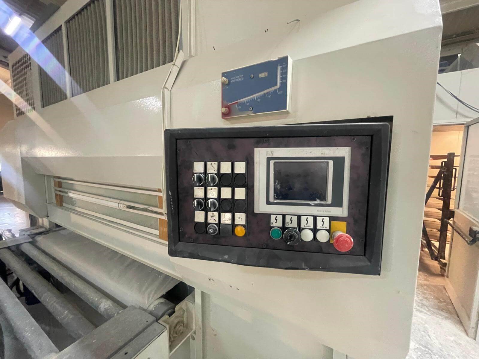 SCM Superfici Compact Spray Gls Kurutma Odalı Boya Atım Kabini (2013)