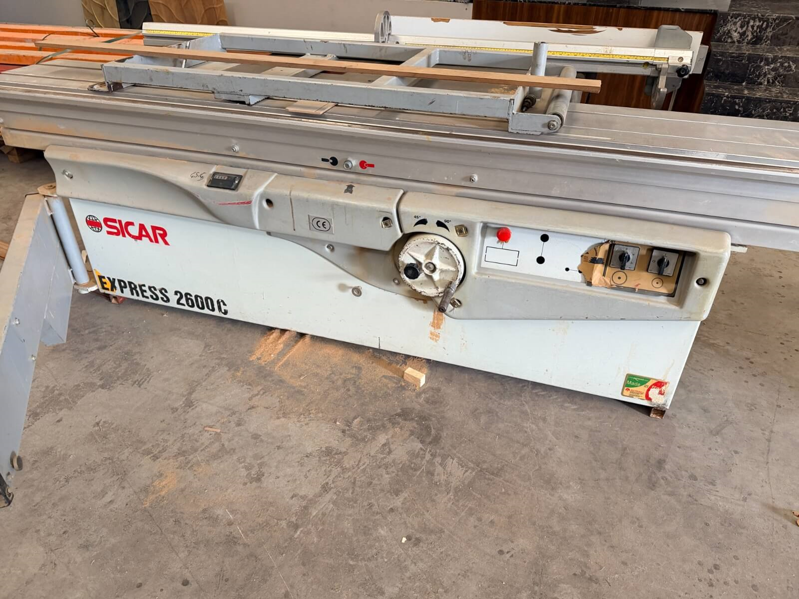 SİCAR Express 3200 Çizicili Yatar Daire Makinesi (2006)