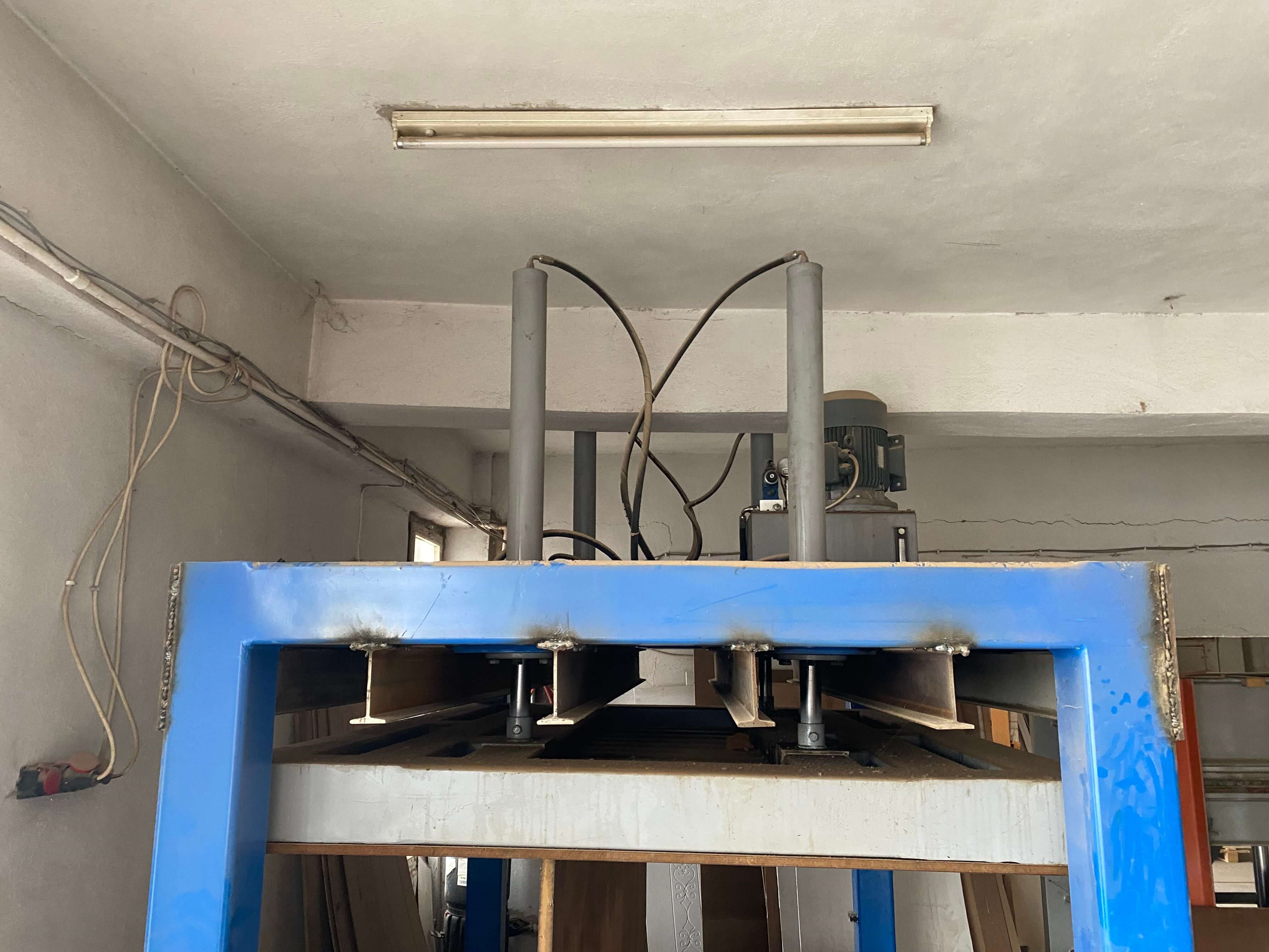 Soğuk Pres 30 Kapılık