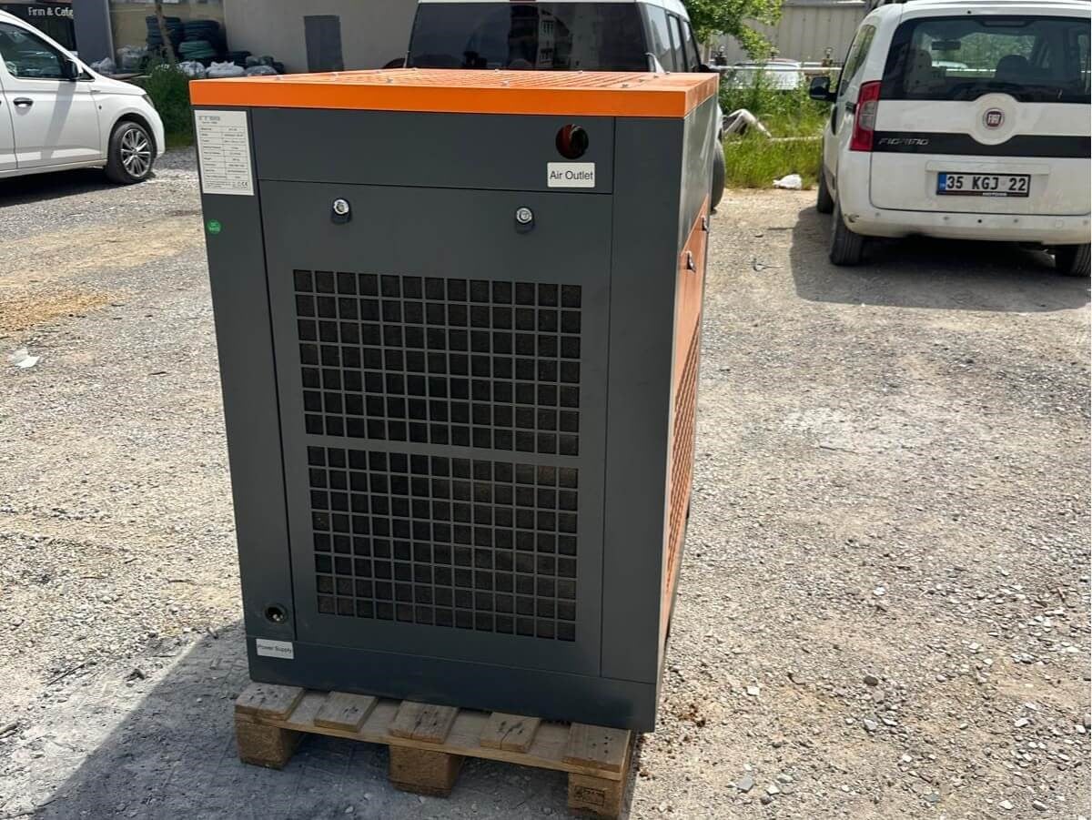 STELLA STL-30 22 KW Kompresör Makinesi (2026)