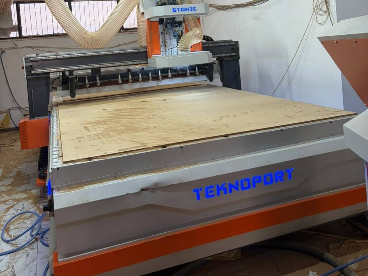 Teknoport  Stonik Vega 2136 Düz Tabla Cnc Makinesi (2025)