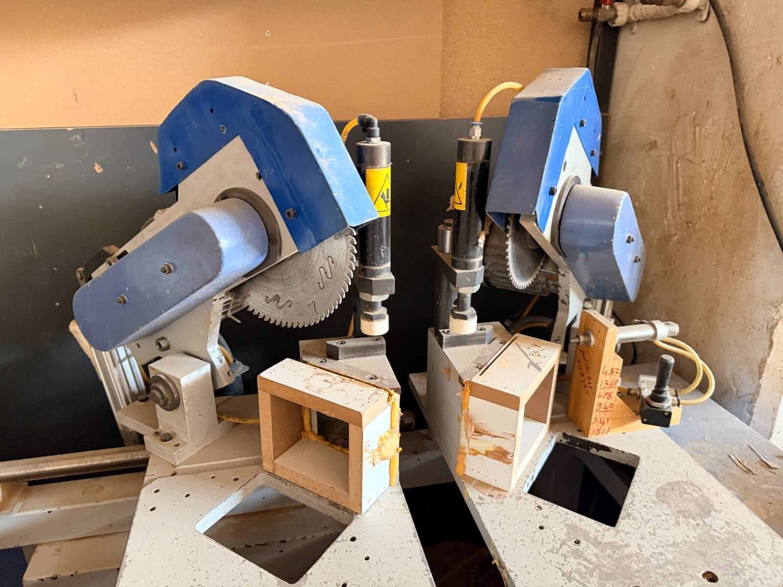 TOSKAR Woodmaster 200 Profil Kesme Makinesi