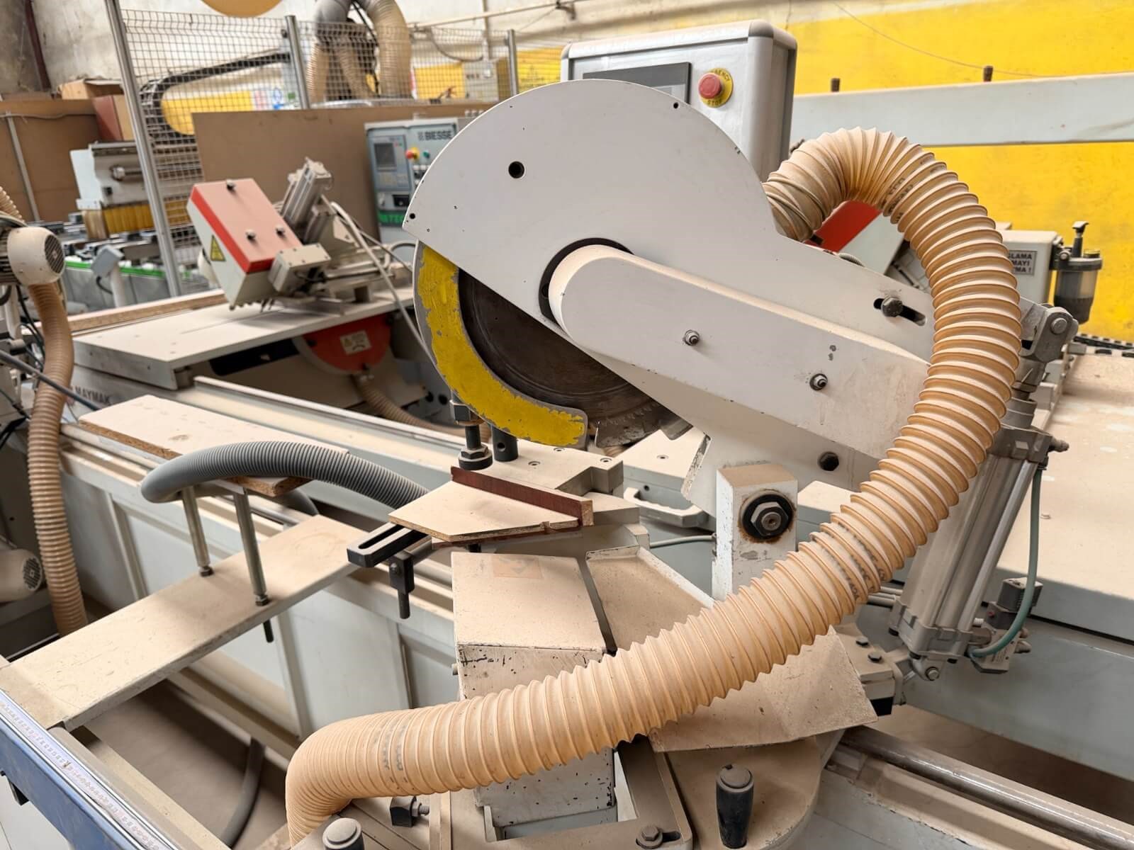 TOSKAR Woodmaster 300 Profil Kesme Makinesi