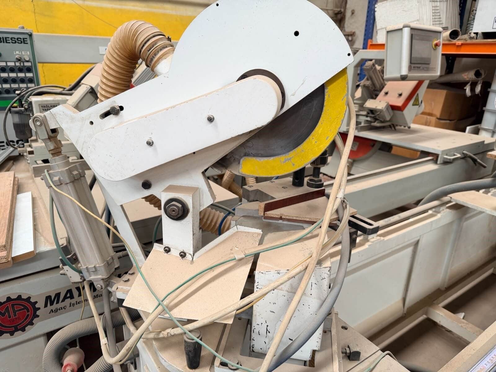 TOSKAR Woodmaster 300 Profil Kesme Makinesi