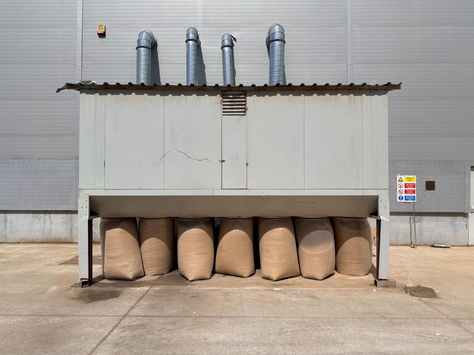 Toz Emme 30.000 m3 4 Motorlu 14 Çuval Makine