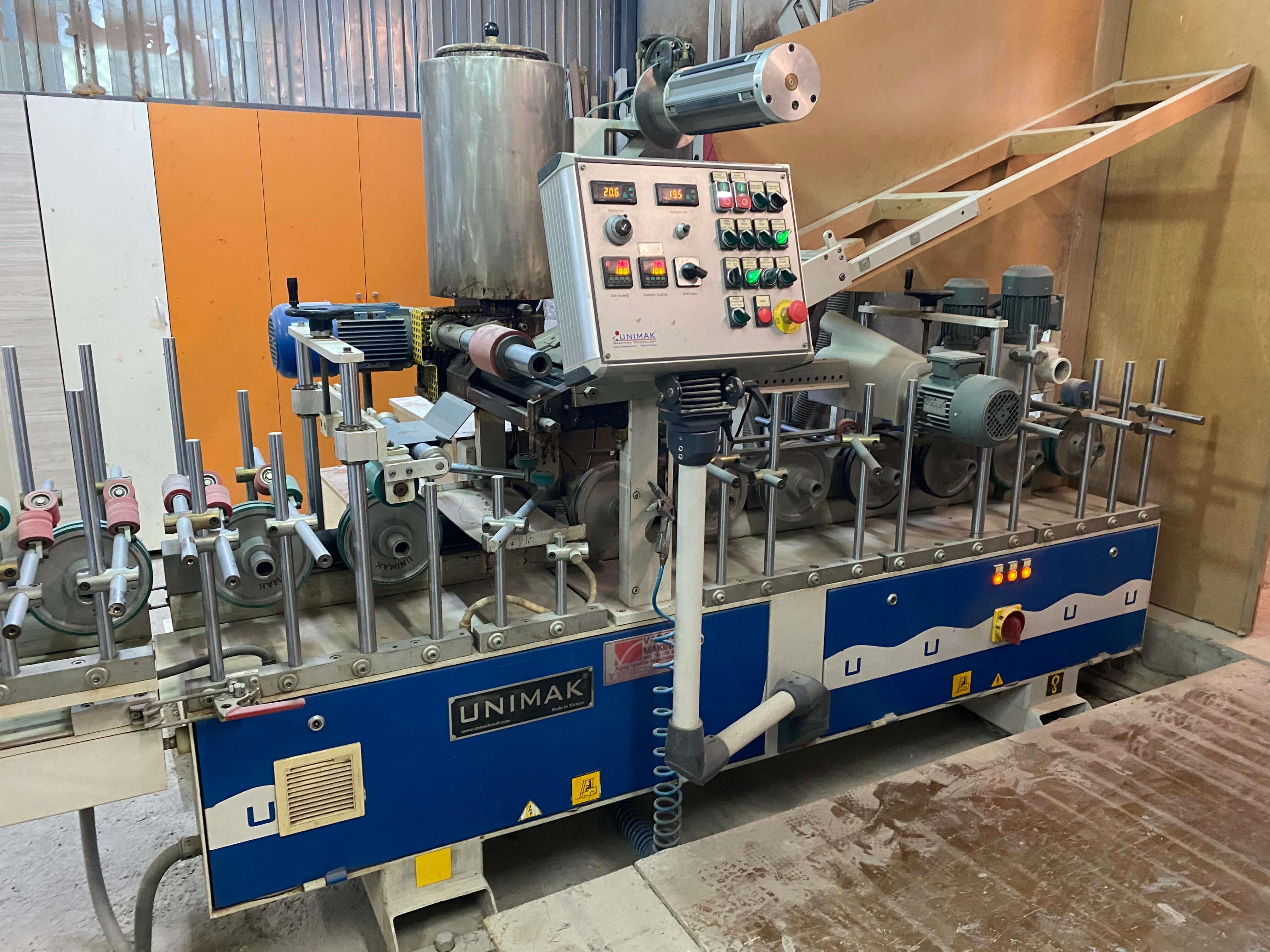 Unimak PW 35 F6 - Pec Kasetli Ahşap Profil Sarma Makinesi (2012)
