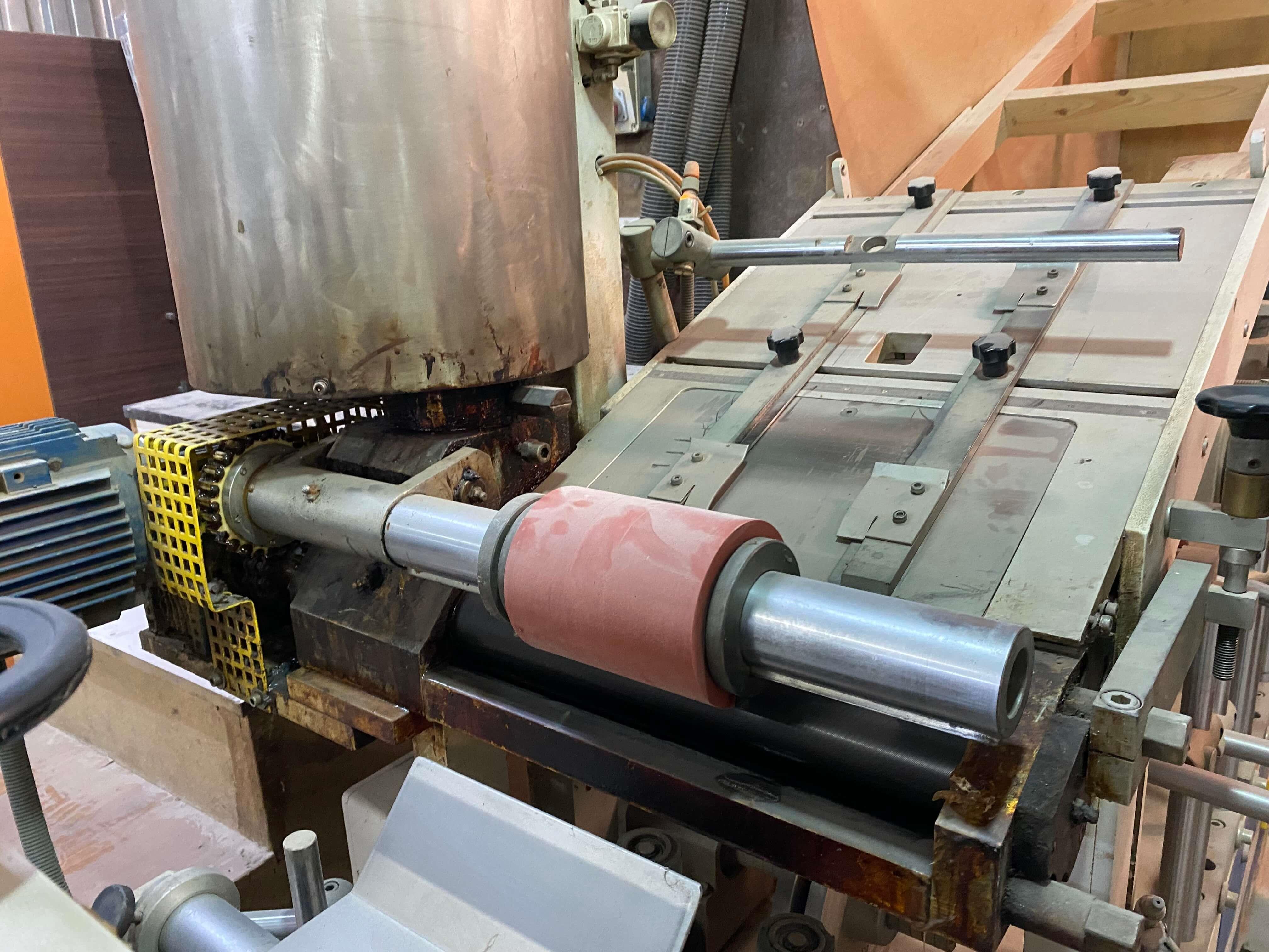 Unimak PW 35 F6 - Pec Kasetli Ahşap Profil Sarma Makinesi (2012)