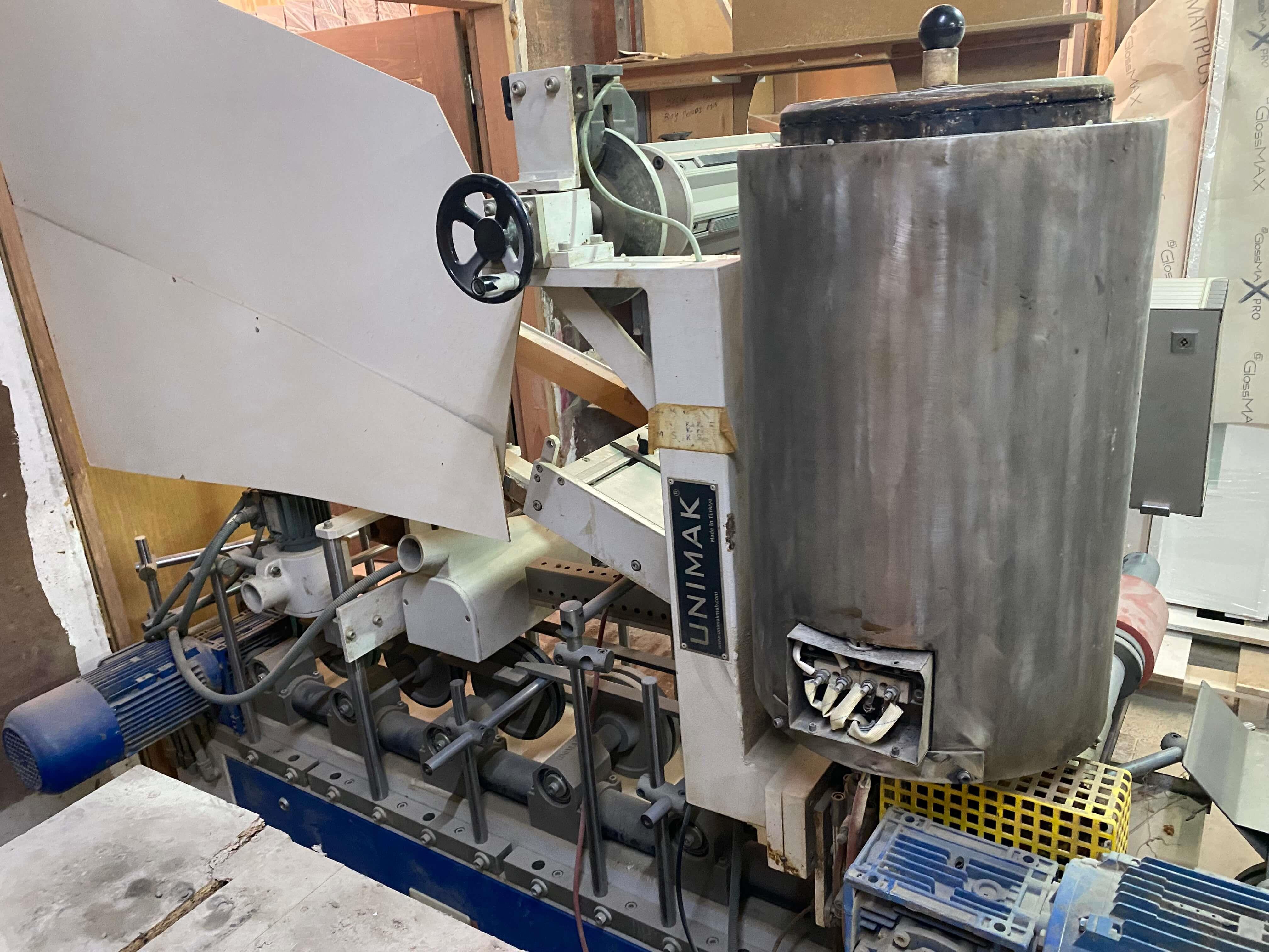 Unimak PW 35 F6 - Pec Kasetli Ahşap Profil Sarma Makinesi (2012)