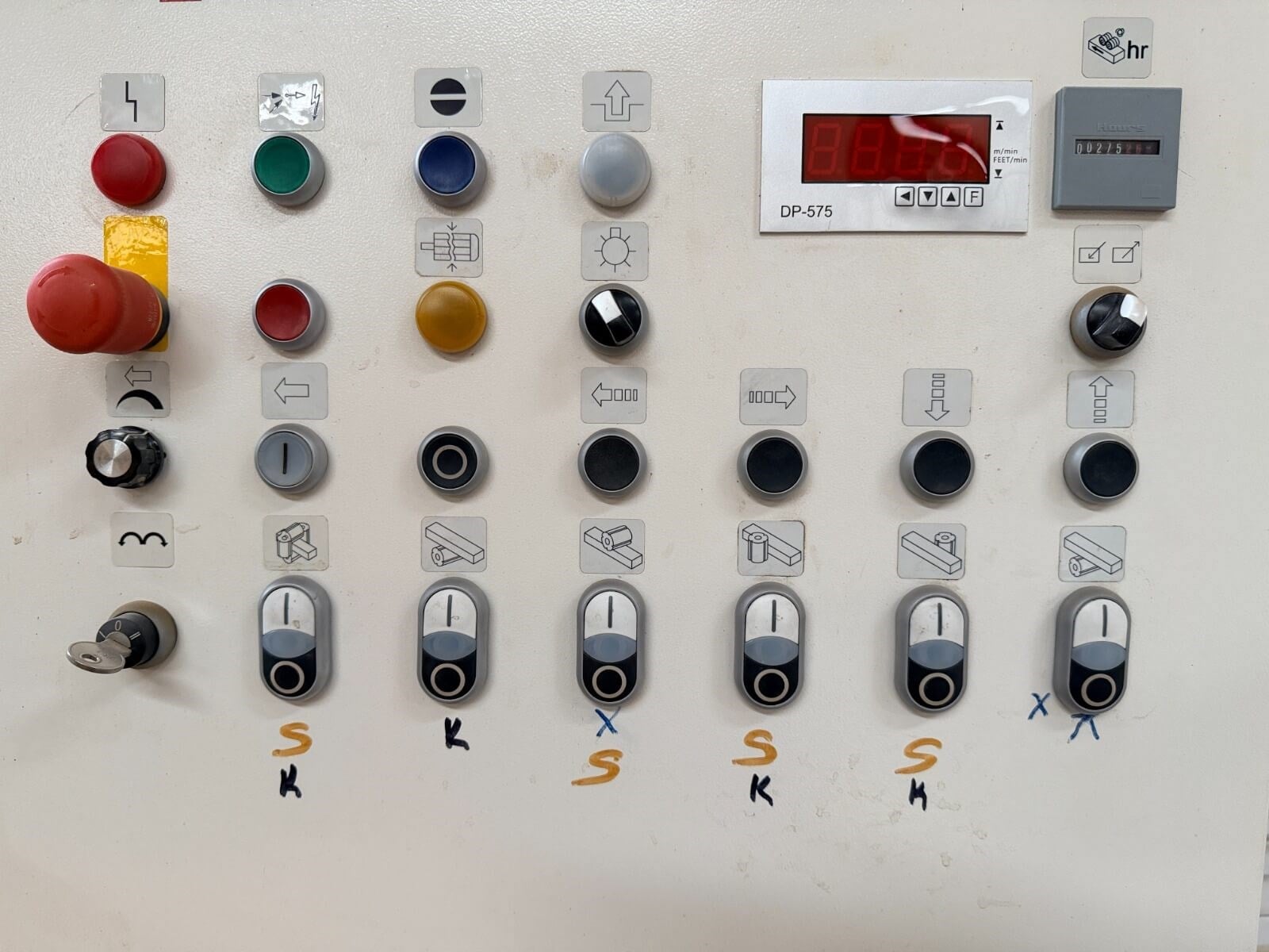 UNİMAX Profi EQ M-200 Pro 206 Profil Çekme Makinesi (2022)