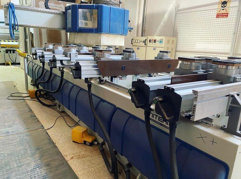 Uniteam Universal K 30 / M 5 Eksen Cnc Makinesi