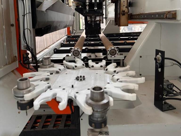Vigor 2136 Yükleme Boşaltmalı Cnc Makinesi (2021)
