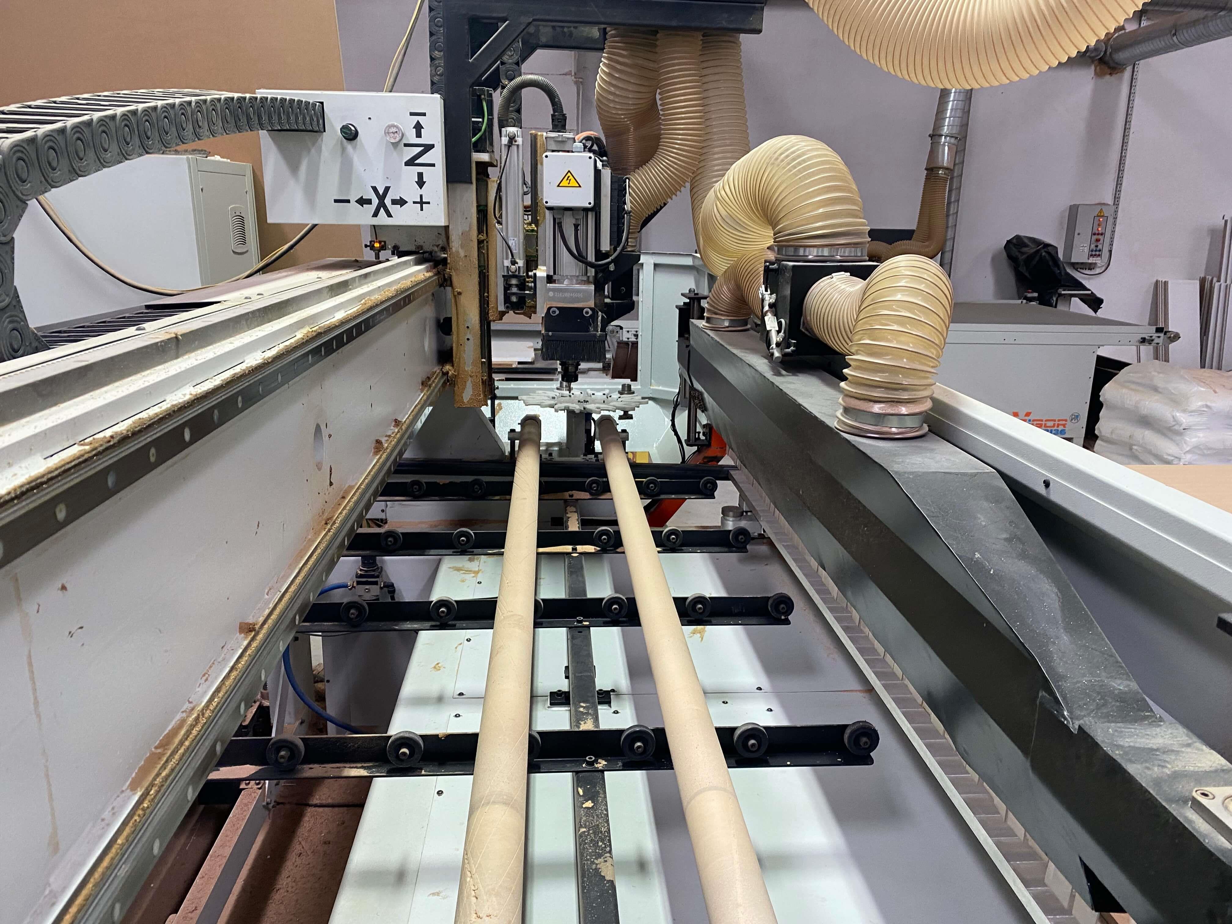 Vigor 2136 Yükleme Boşaltmalı Cnc Makinesi (2021)