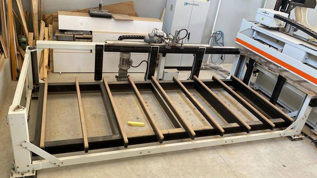 Vigor 2136 Yükleme Boşaltmalı Cnc Makinesi (2021)