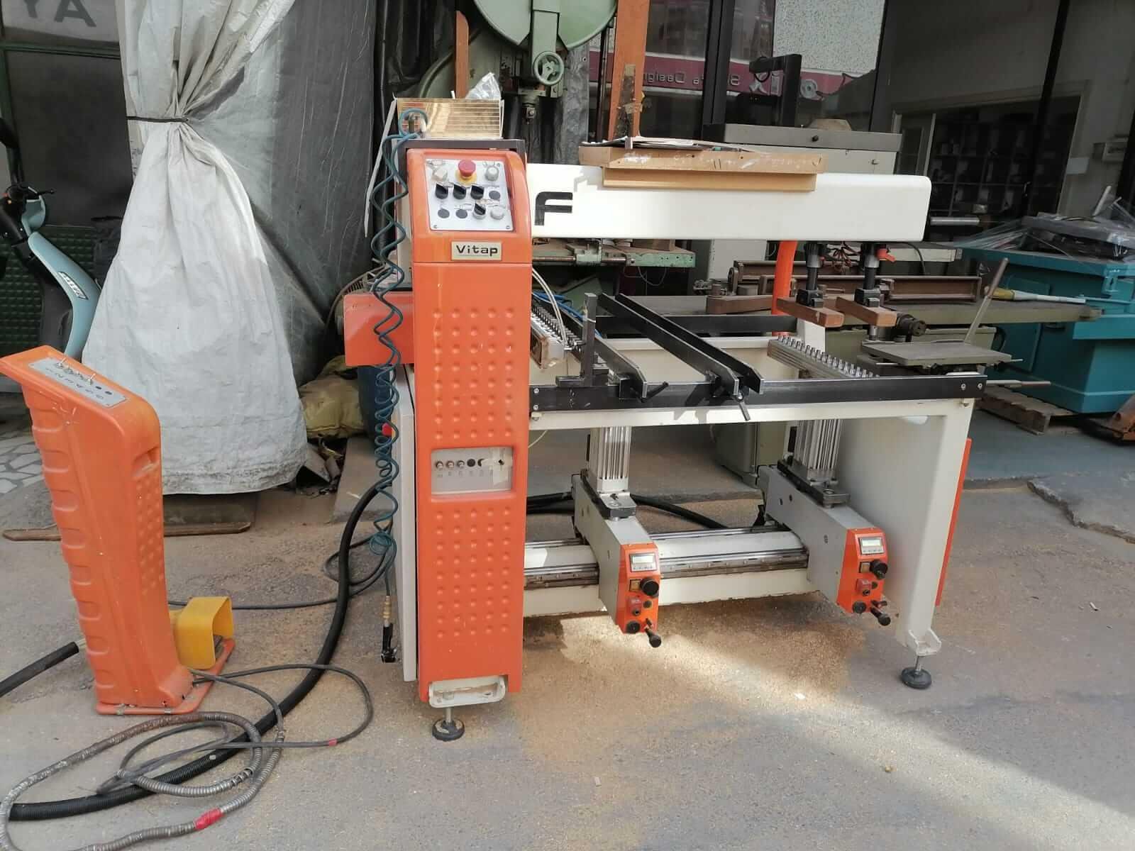 Vitap Forma 85 LCD 2+1 Delik Makinesi (2013)