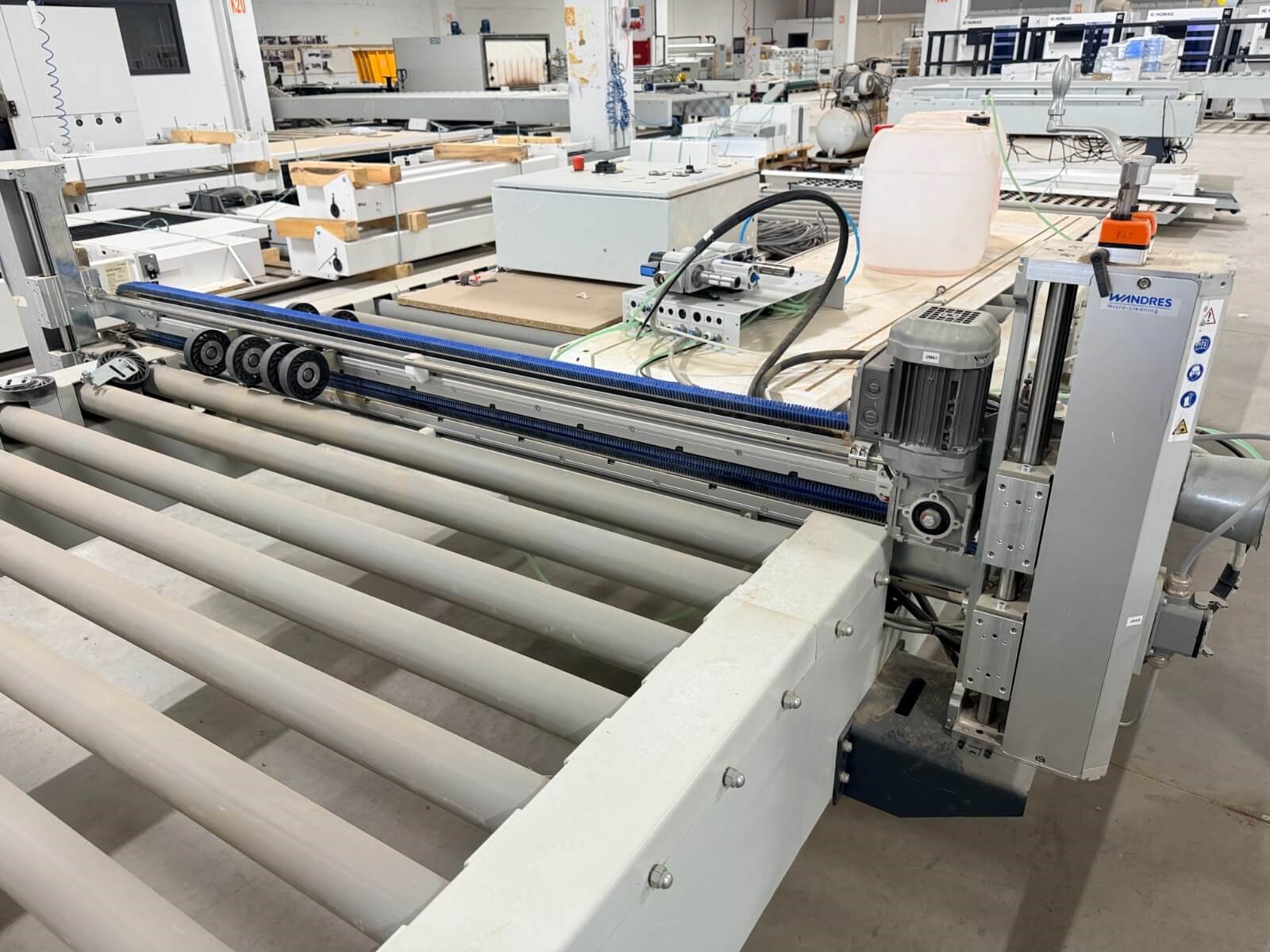 WANDRES IS 100 Panel Yüzey Temizleme Makinesi (2020)
