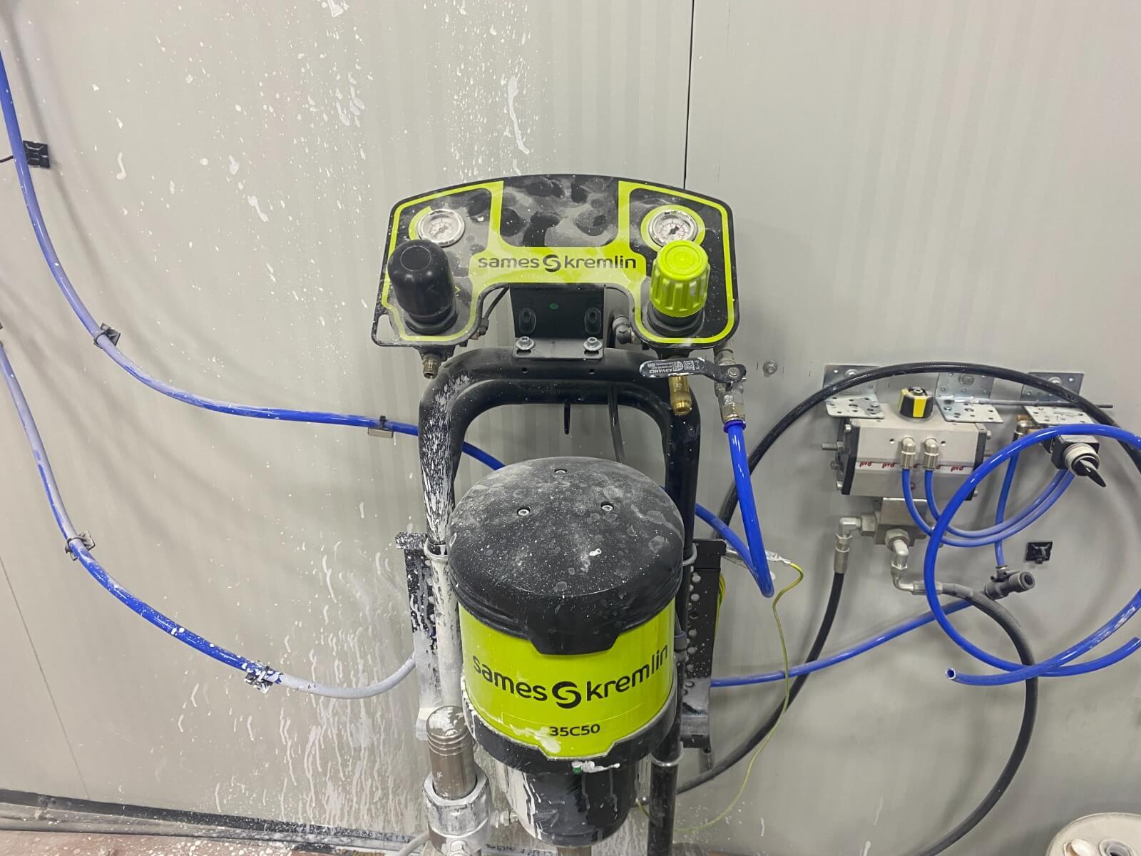 Yaskawa Eras 1000 YR-1-06VXHL 20-A00 Robot Kol Boya Atım Makinesi (2023)