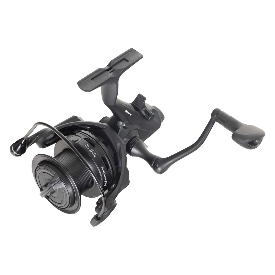 KUDOS PRO CARP 5500XT B 5+1BB BAITRUNNER MAKARA