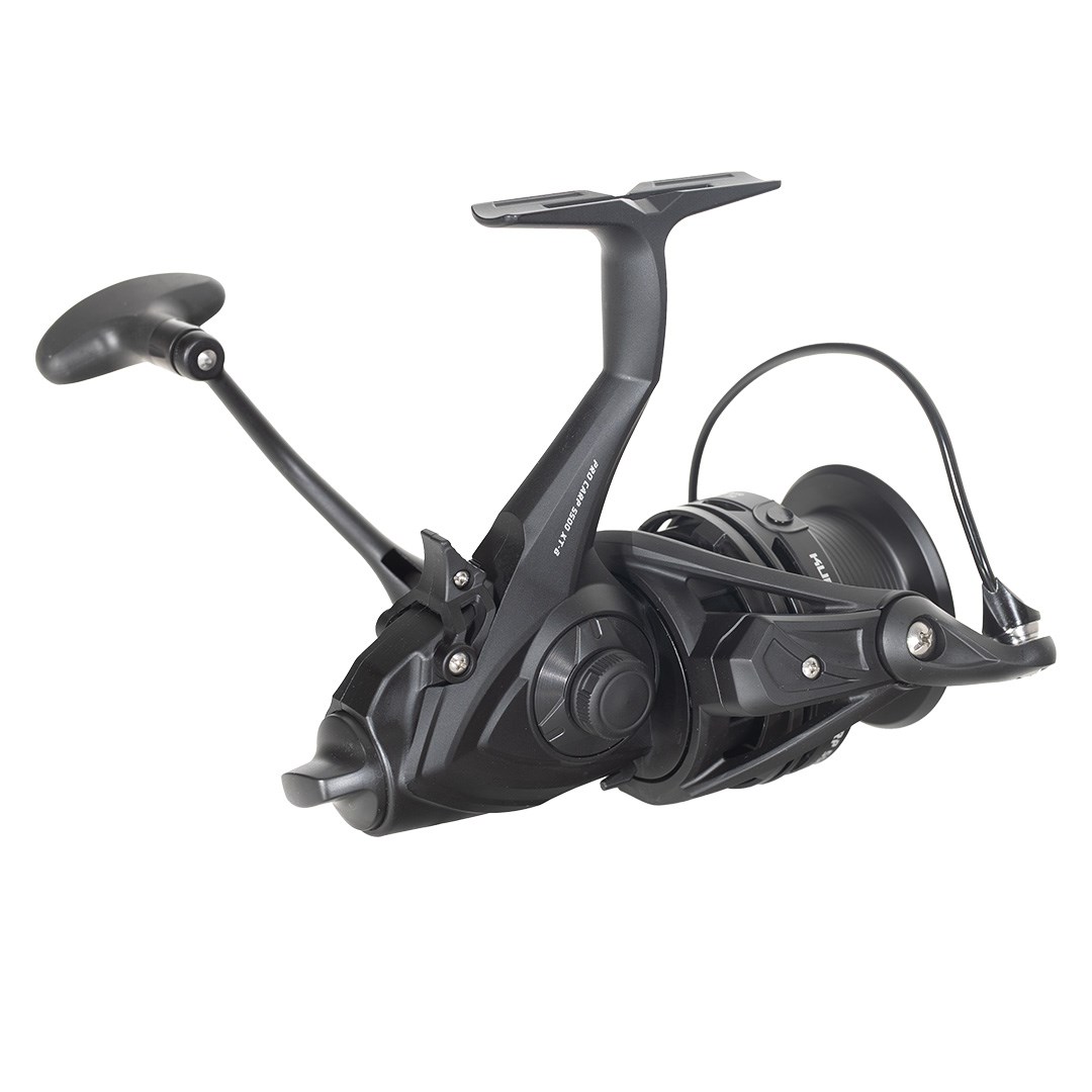 KUDOS PRO CARP 5500XT B 5+1BB BAITRUNNER MAKARA