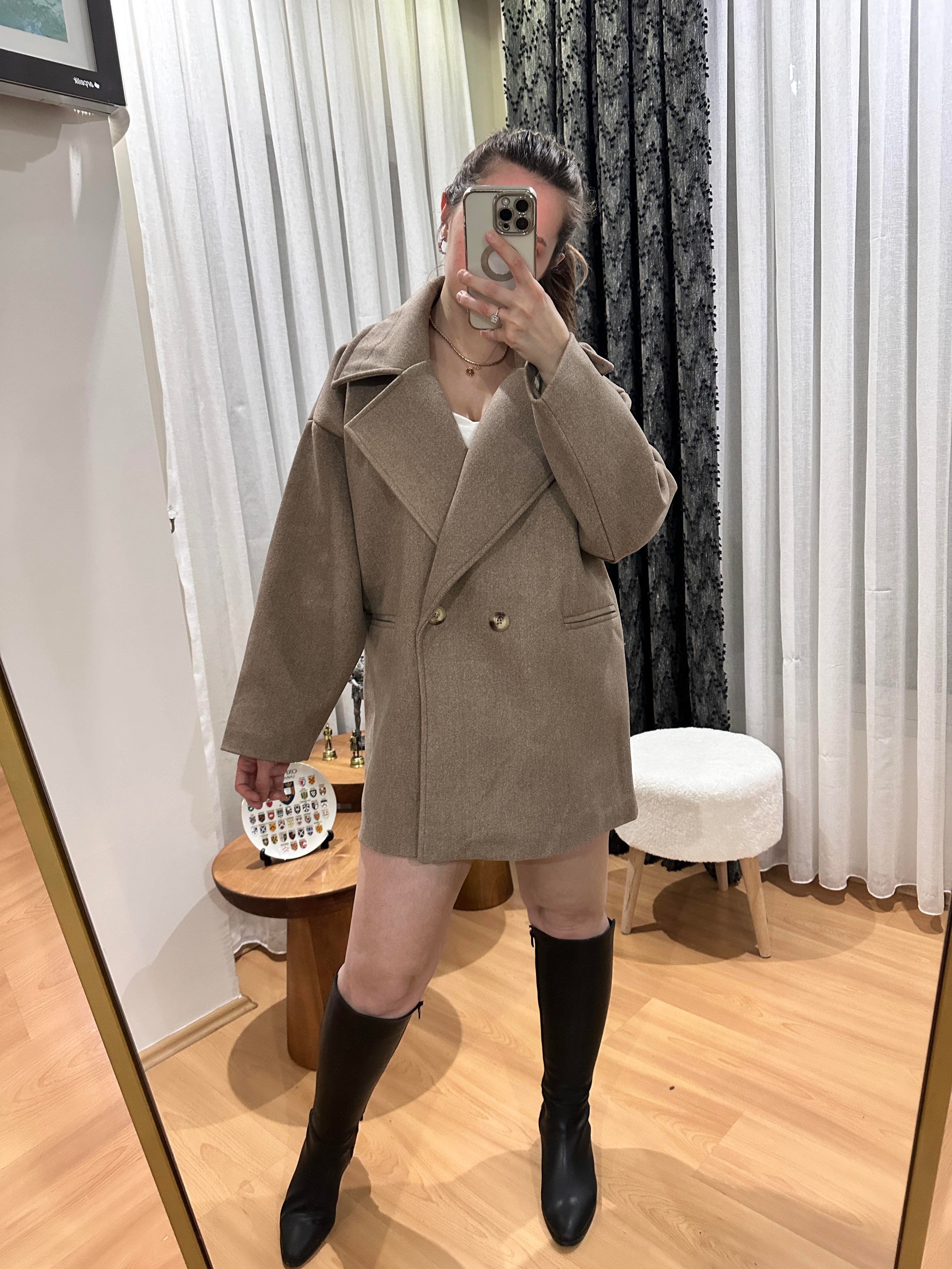 Vizon Rengi Kaşe Oversize Kaban