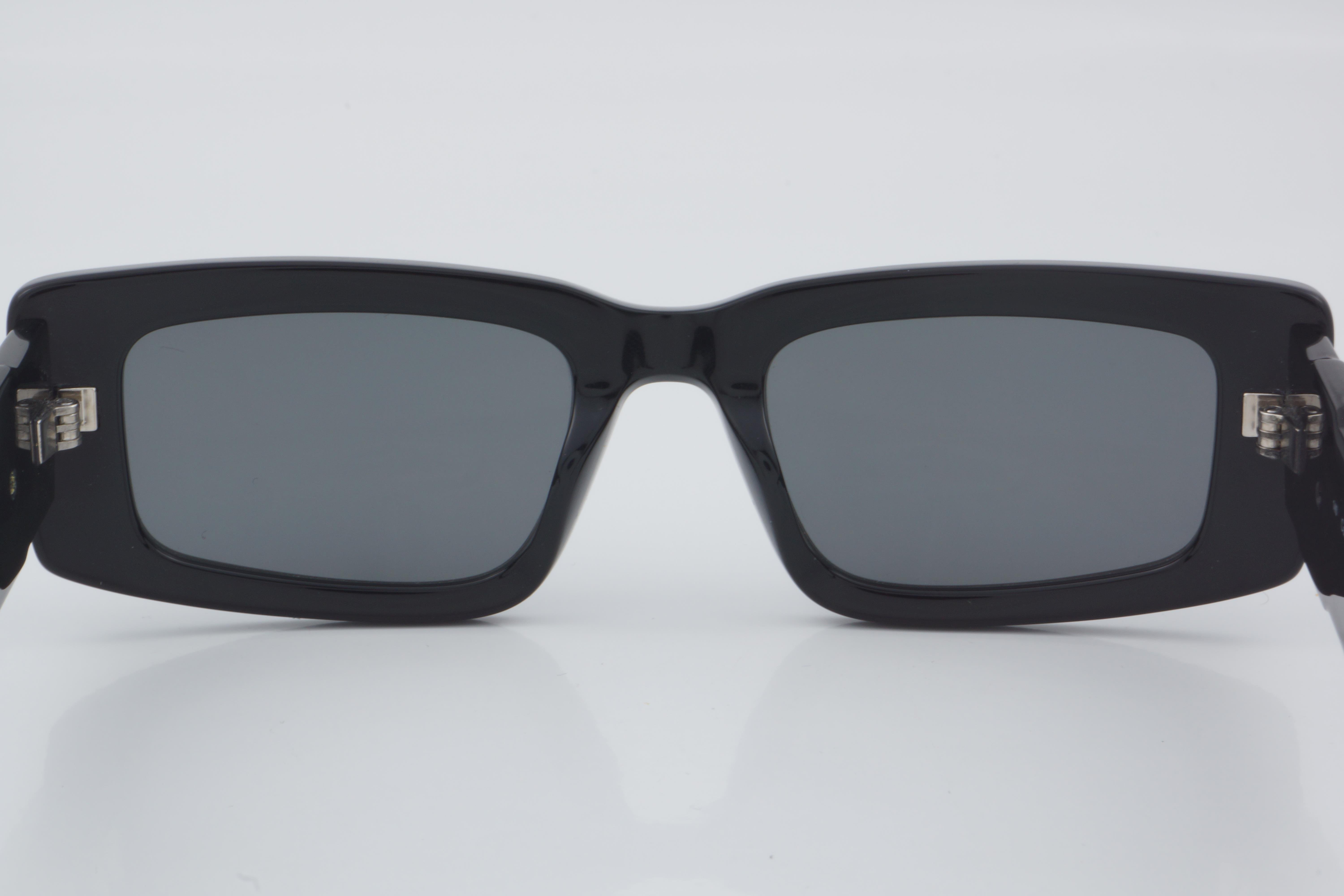 CALVIN KLEIN JEANS GÜNEŞ CKJ 23609S 001 52 - 01 Güneş Gözlüğü