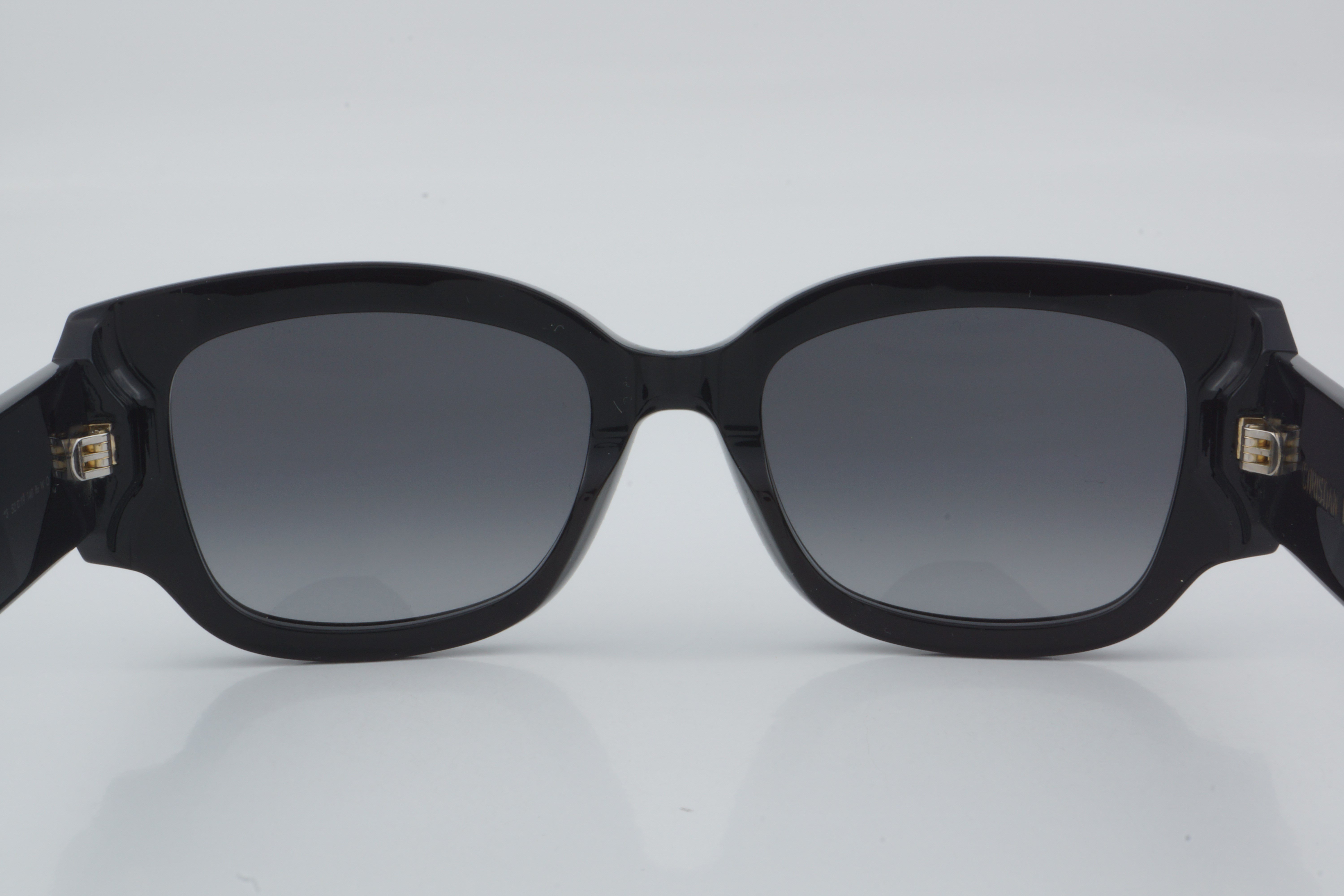 Christian Dior CD 40188I 01B 52 S13I 10A1 - 01 Güneş Gözlüğü