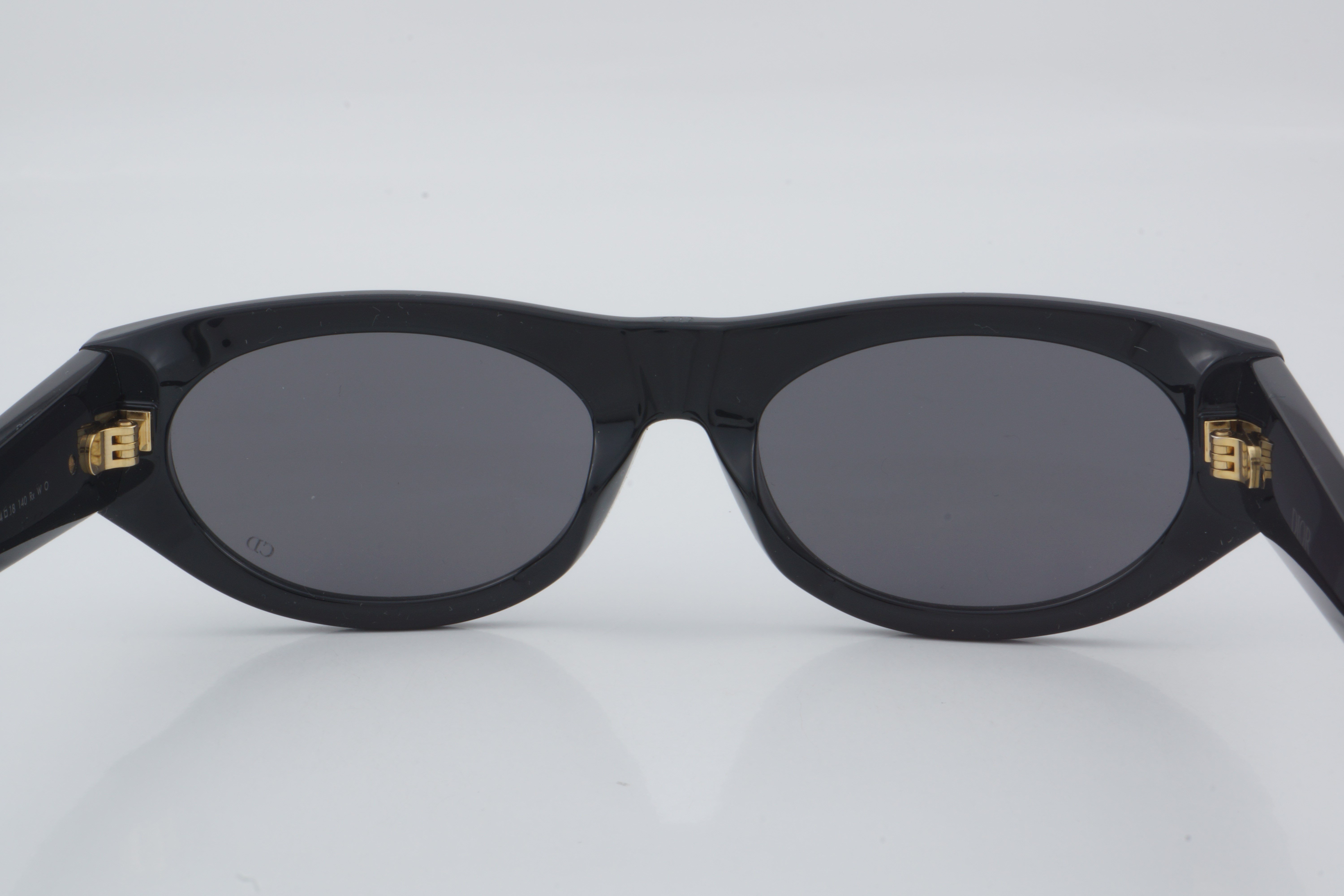 Christian Dior CD 40225I 01A 54 B2I 10A0 - 01 Güneş Gözlüğü
