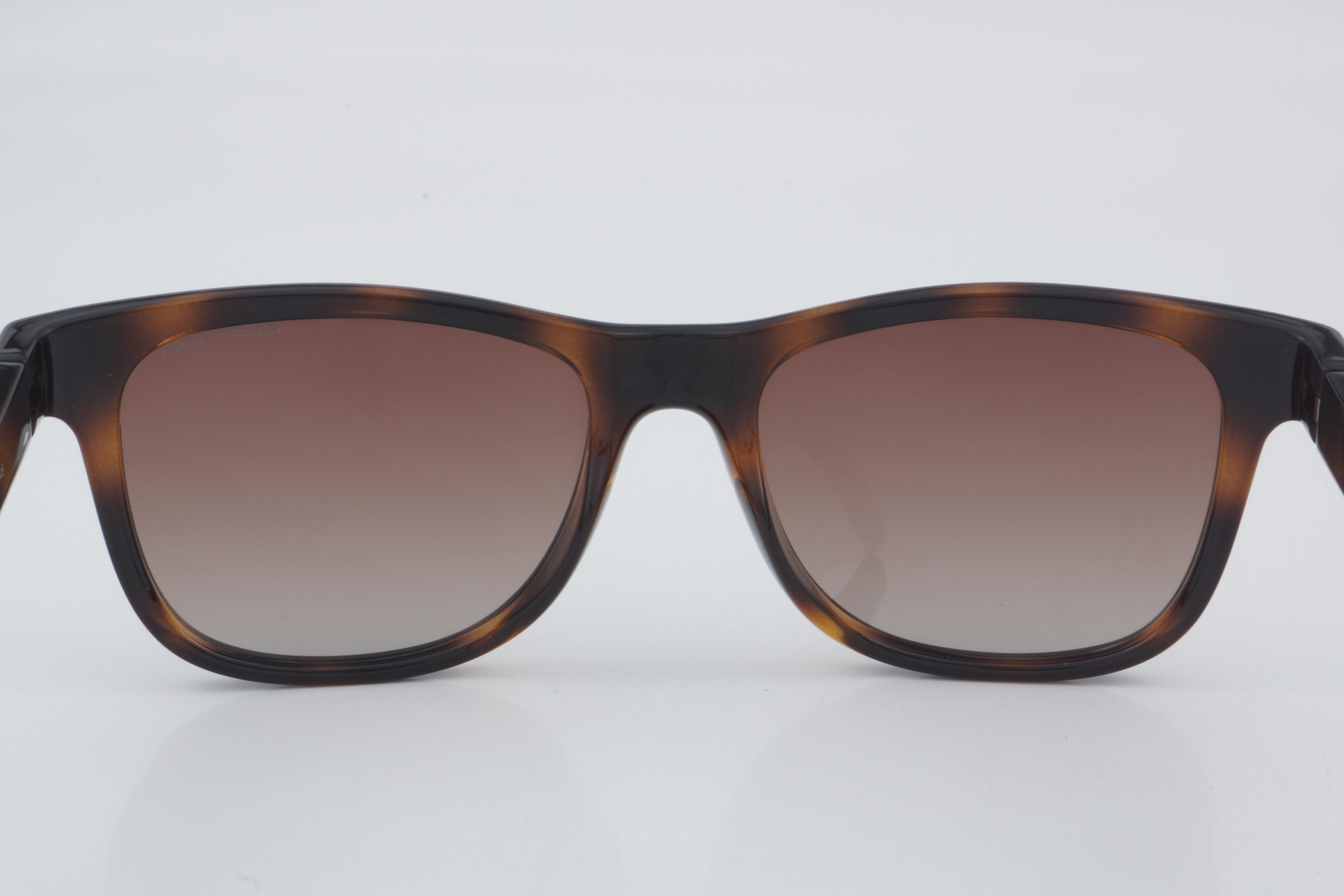 Despada DS 2060 C2 52 - 01 Güneş Gözlüğü