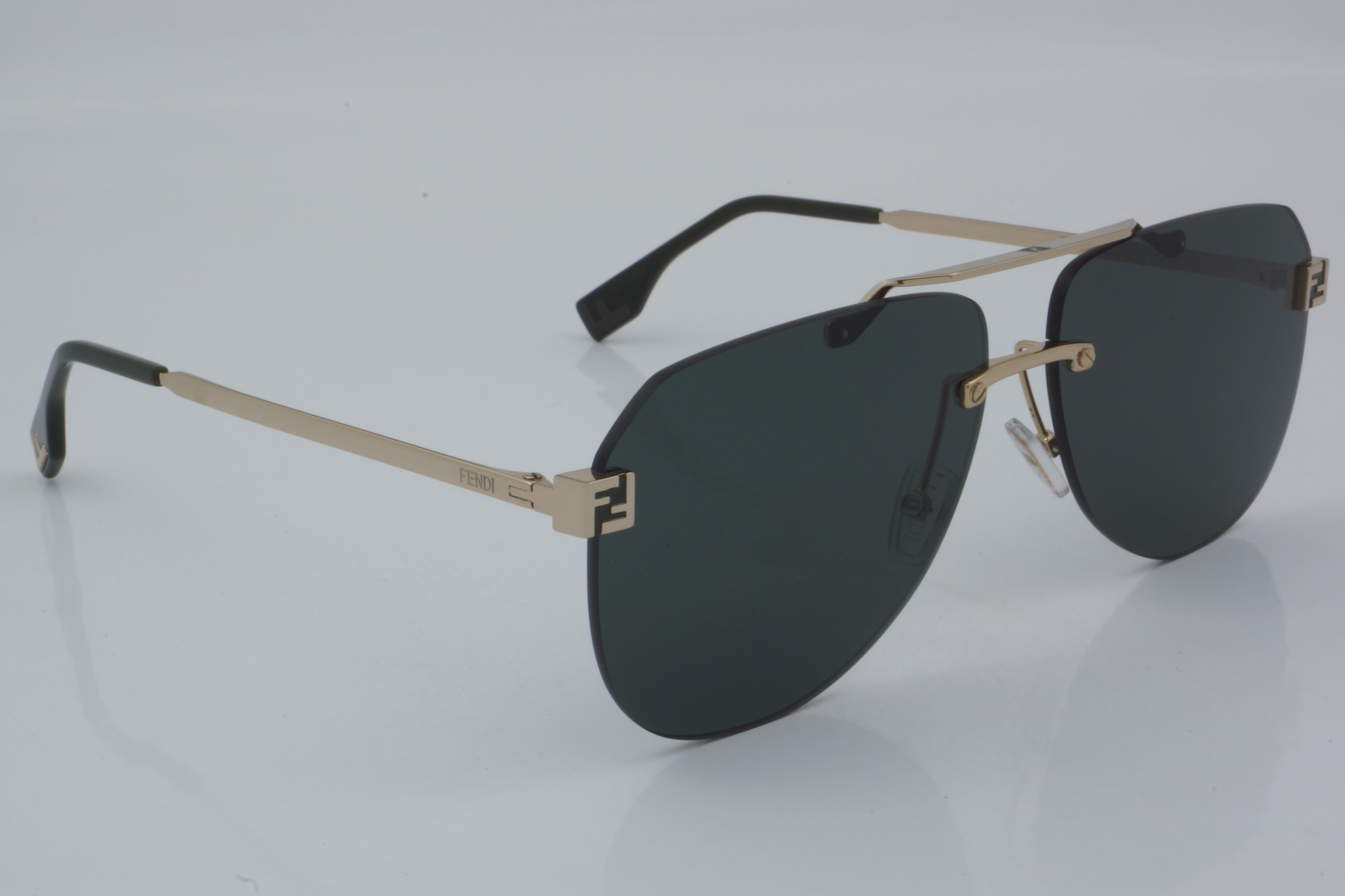 Fendi FE 40115U 32N 61 - 01 Güneş Gözlüğü