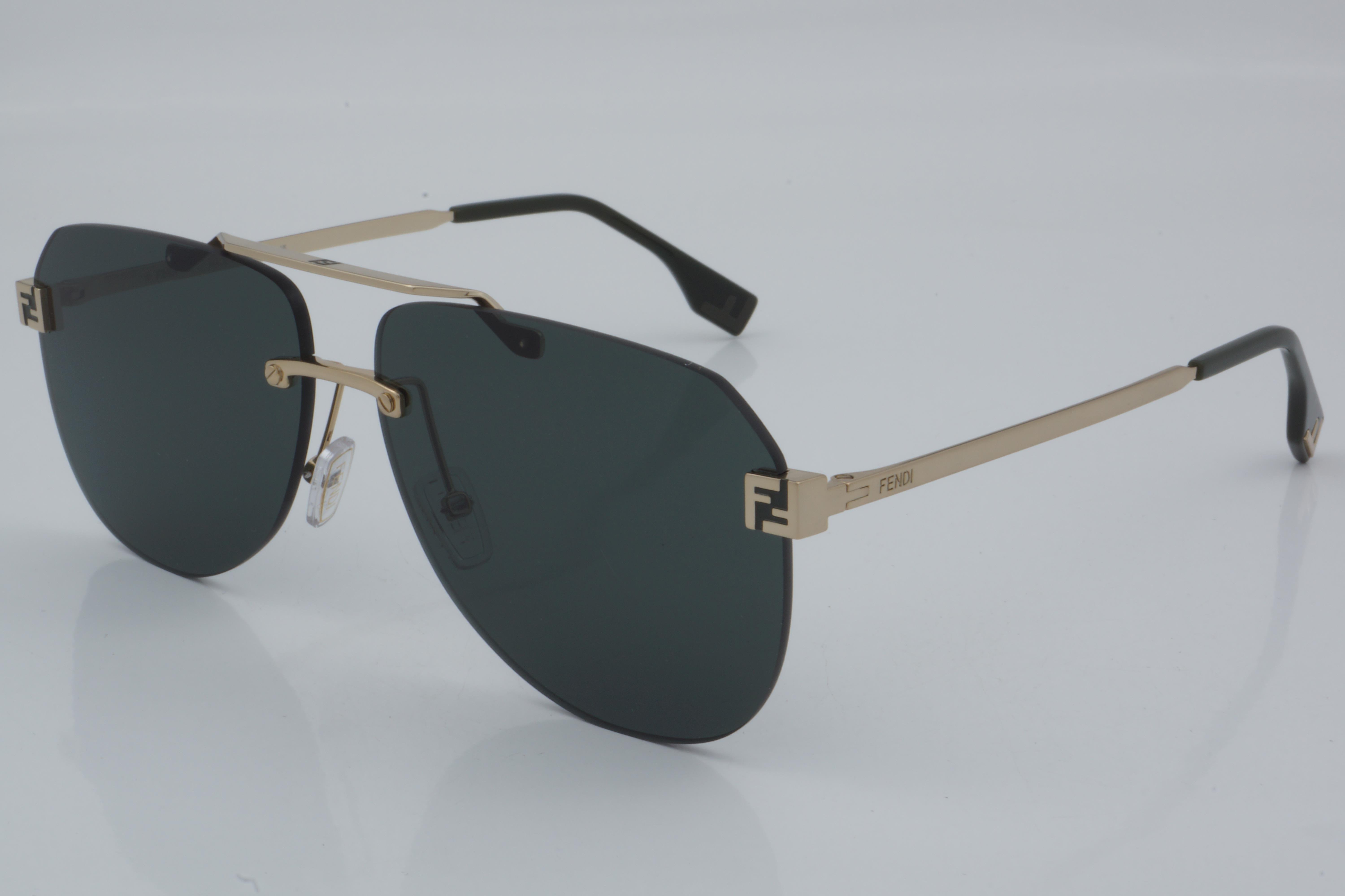 Fendi FE 40115U 32N 61 - 01 Güneş Gözlüğü