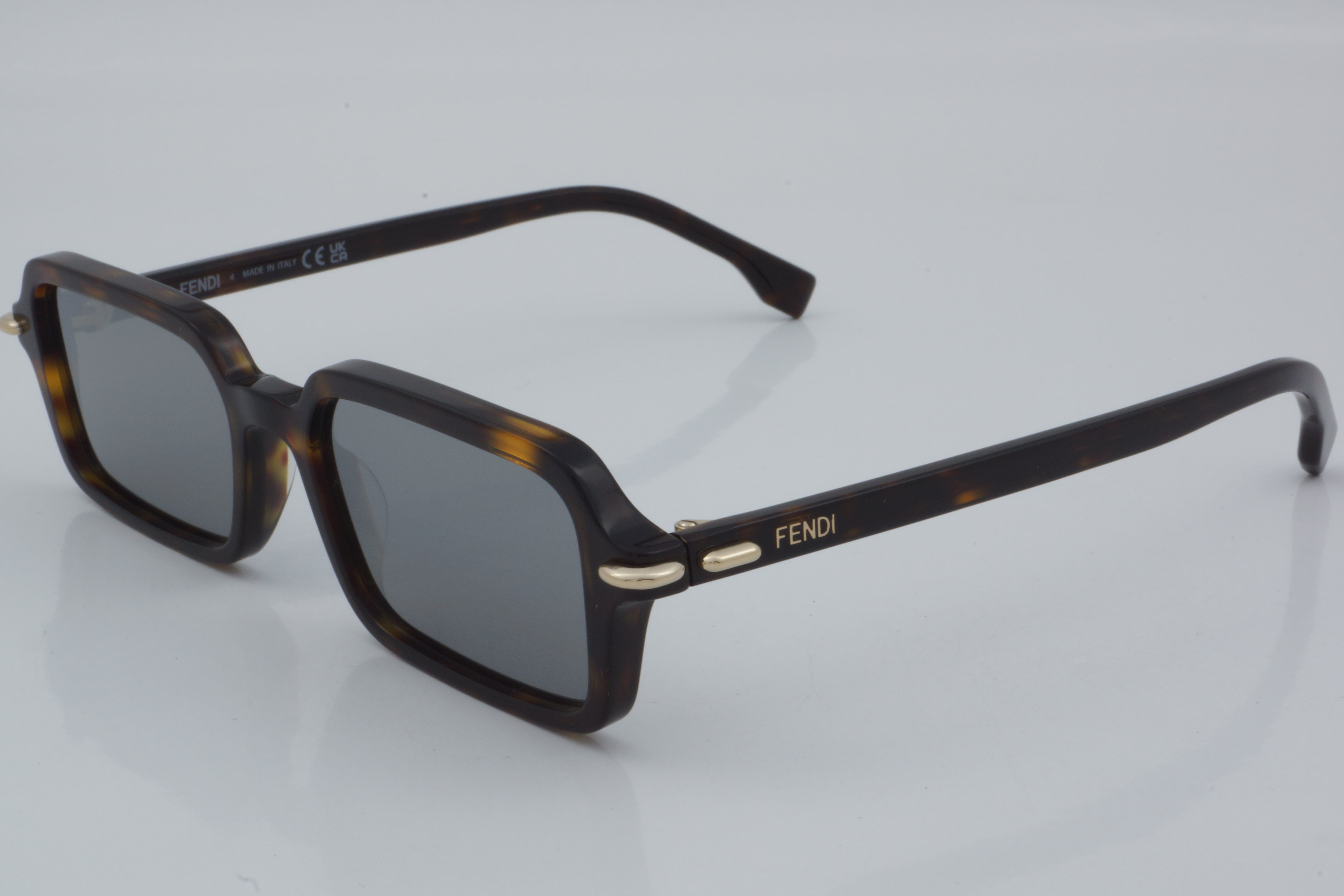 Fendi FE 40174I 52C 51 - 01 Güneş Gözlüğü