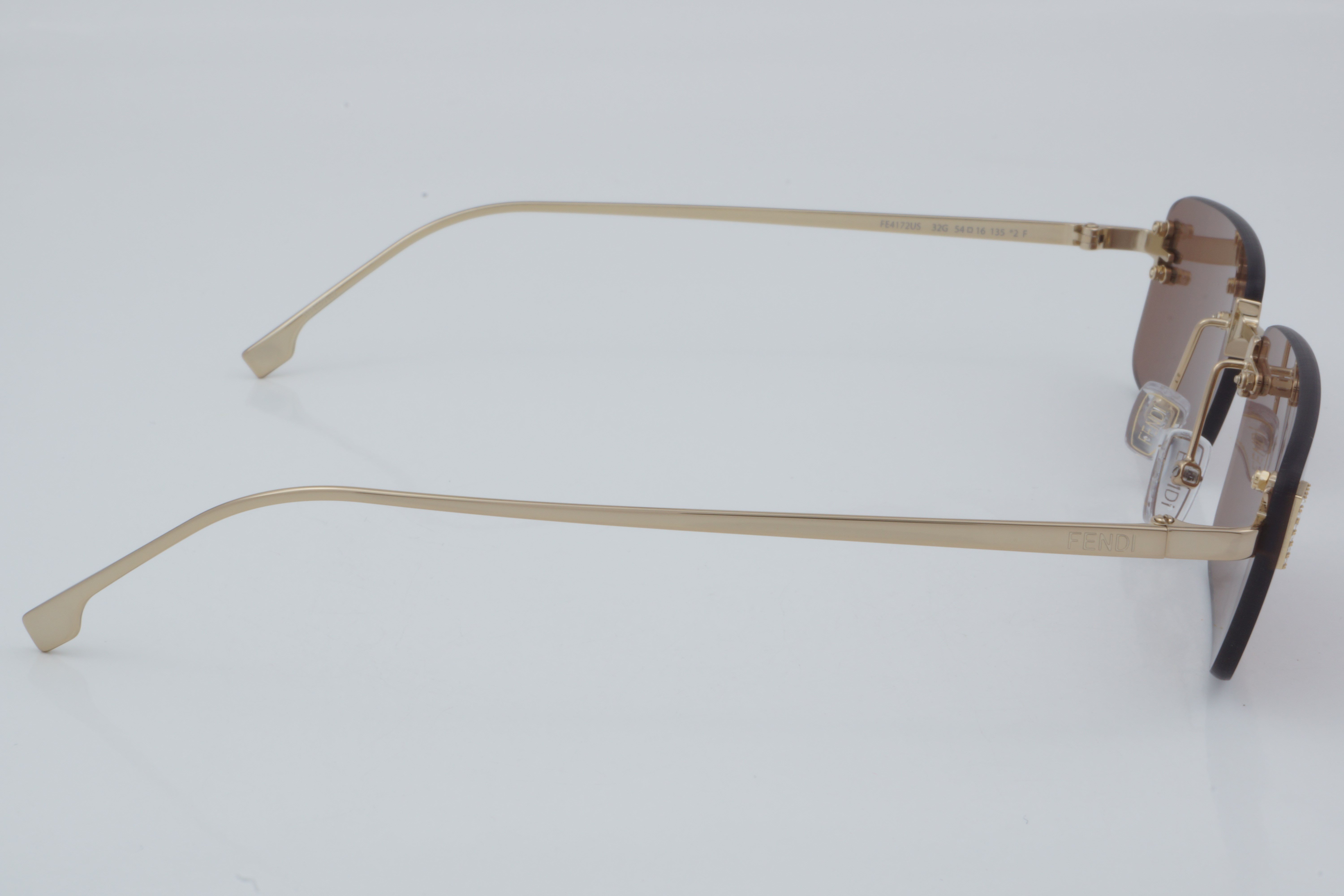 Fendi FE 4172US 32G 54 - 01 Güneş Gözlüğü